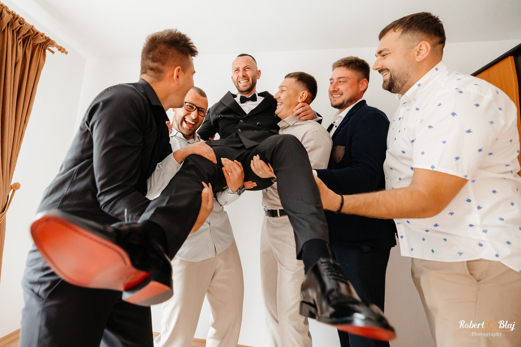 Alexandra & Vasy. Robert Blaj - Fotograf Nuntă Iași