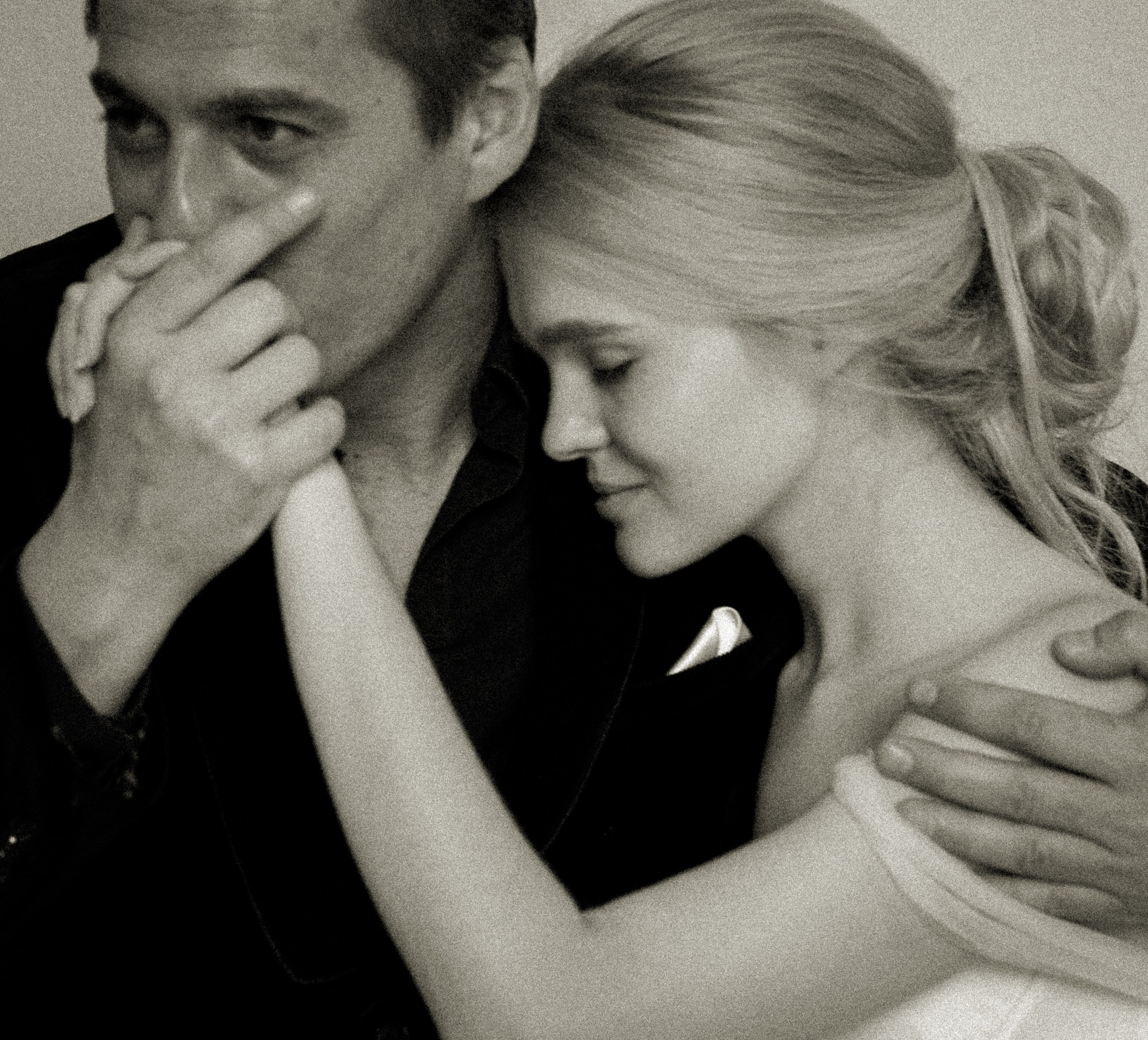 Nouveaux mariés. Histoires d’amour, séances photos de famille et de mariage en France