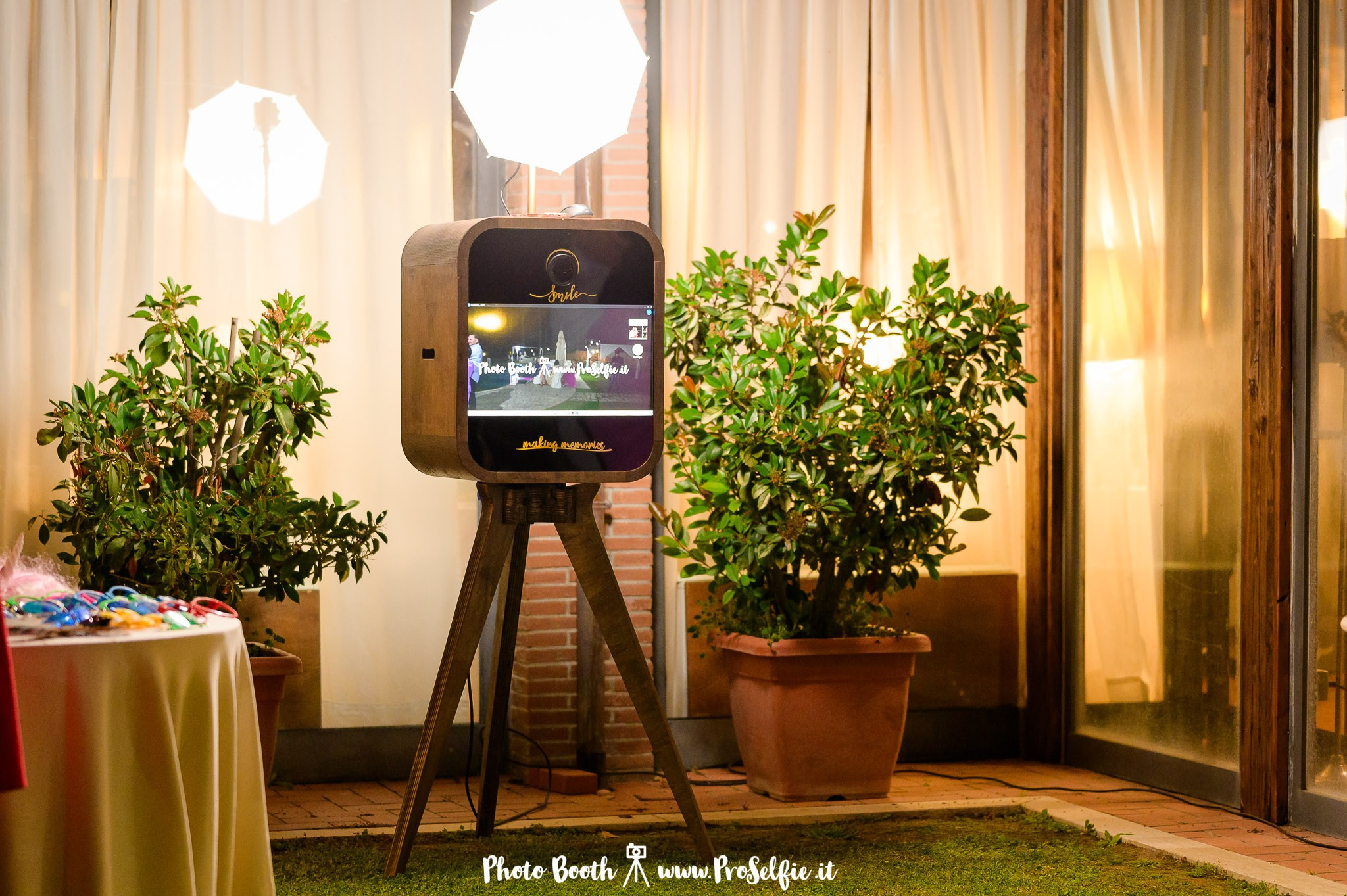 Photobooth Matrimonio | 10 motivi per noleggiare il photo booth. Fotografo Matrimonio a Roma | Servizio Fotografico Matrimonio