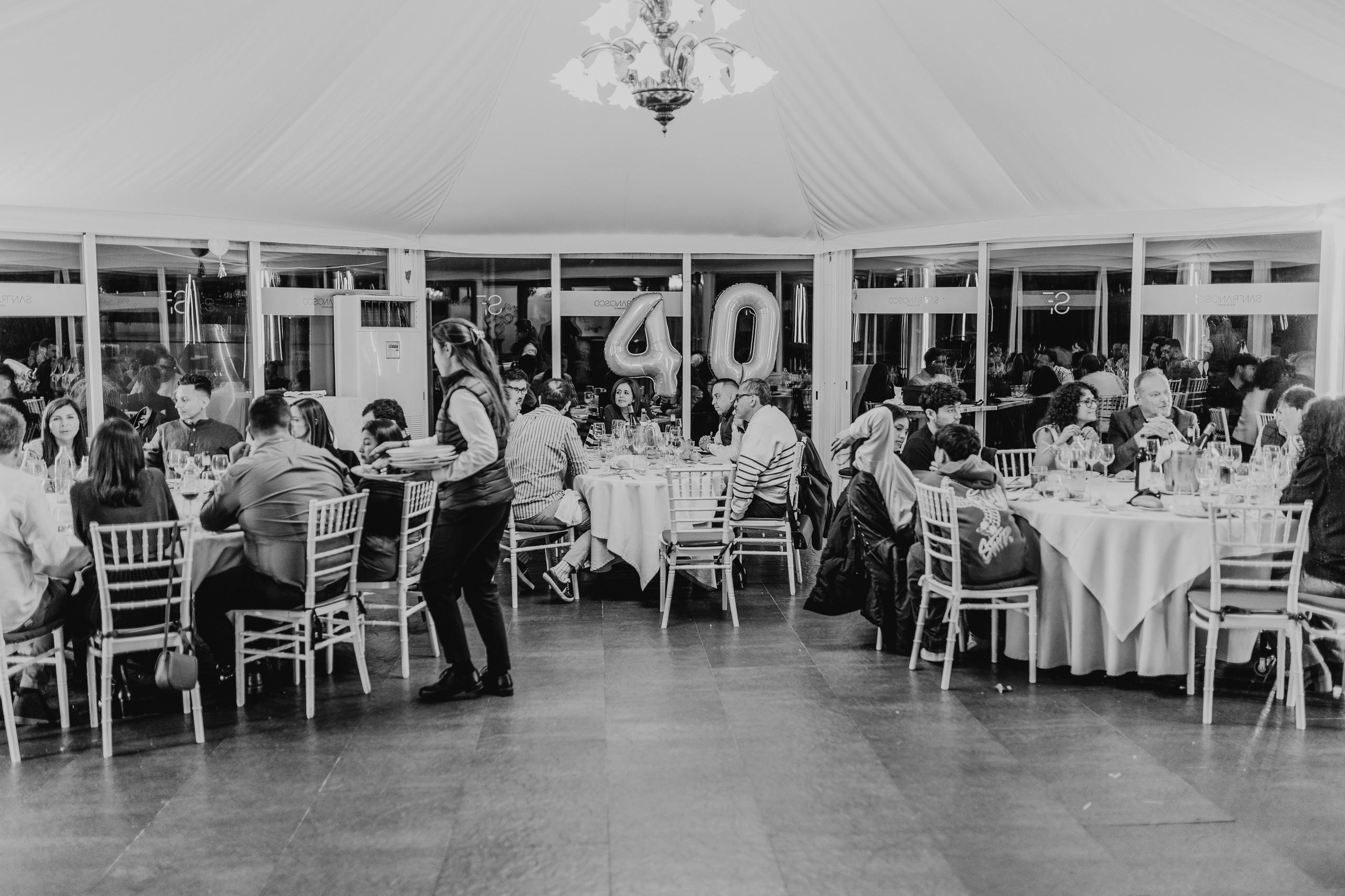 Sesión de Fotos de Cumpleaños en Madrid | Smash Cake, 15, 19, 40 Años – Rainbox Estudio. Rainbox Estudio de Fotografía