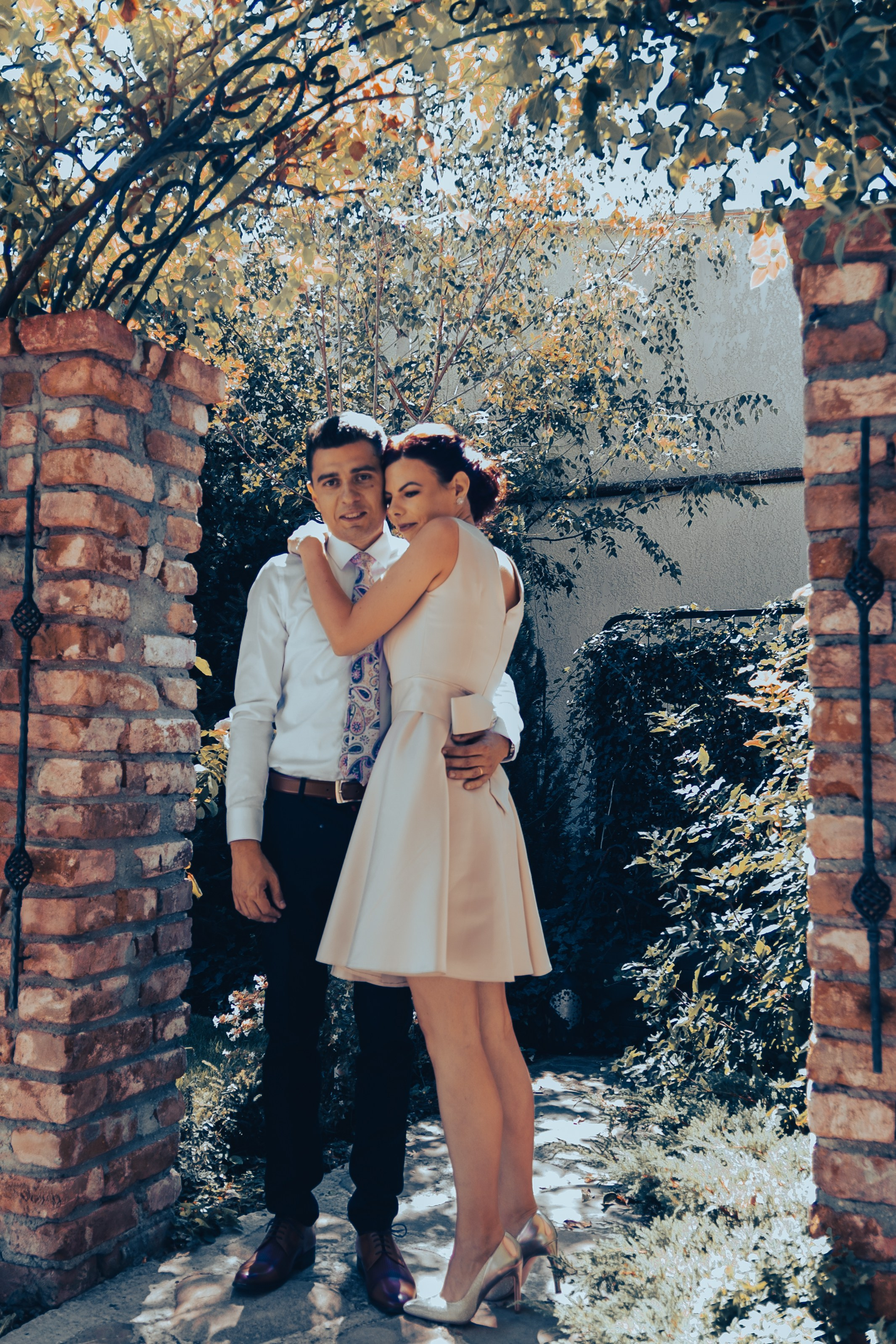 Cununie civila, fotograf cununie civila bucuresti, fotograf stare civila, cununie in parc, fotografii de la cununie, fotograf de nunta cununie Marshal Garden, fotografii nunta de la starea civila, pozing mireasa, obiceiuri, fotografie profesionala nunta