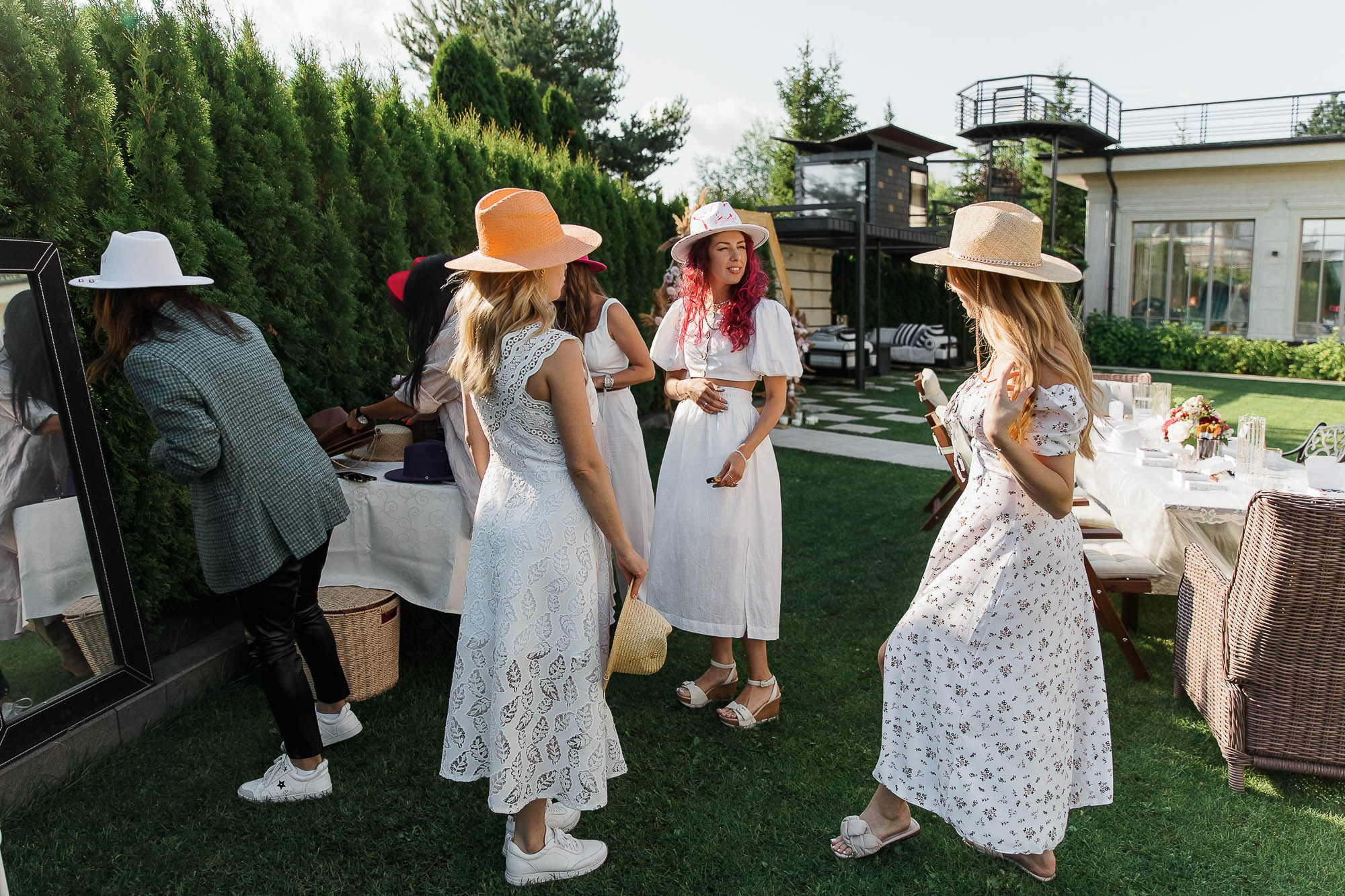 Elizabeth. Tanya Bogdan | Cornwall | Devon | UK Wedding Photographer