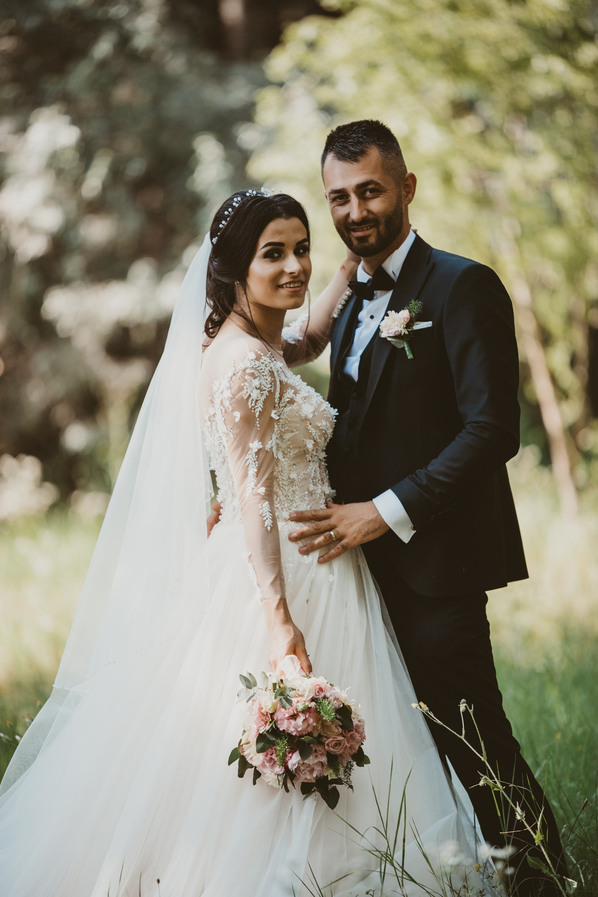 Lucian & Loredana. Fotograf de Nunta Focsani