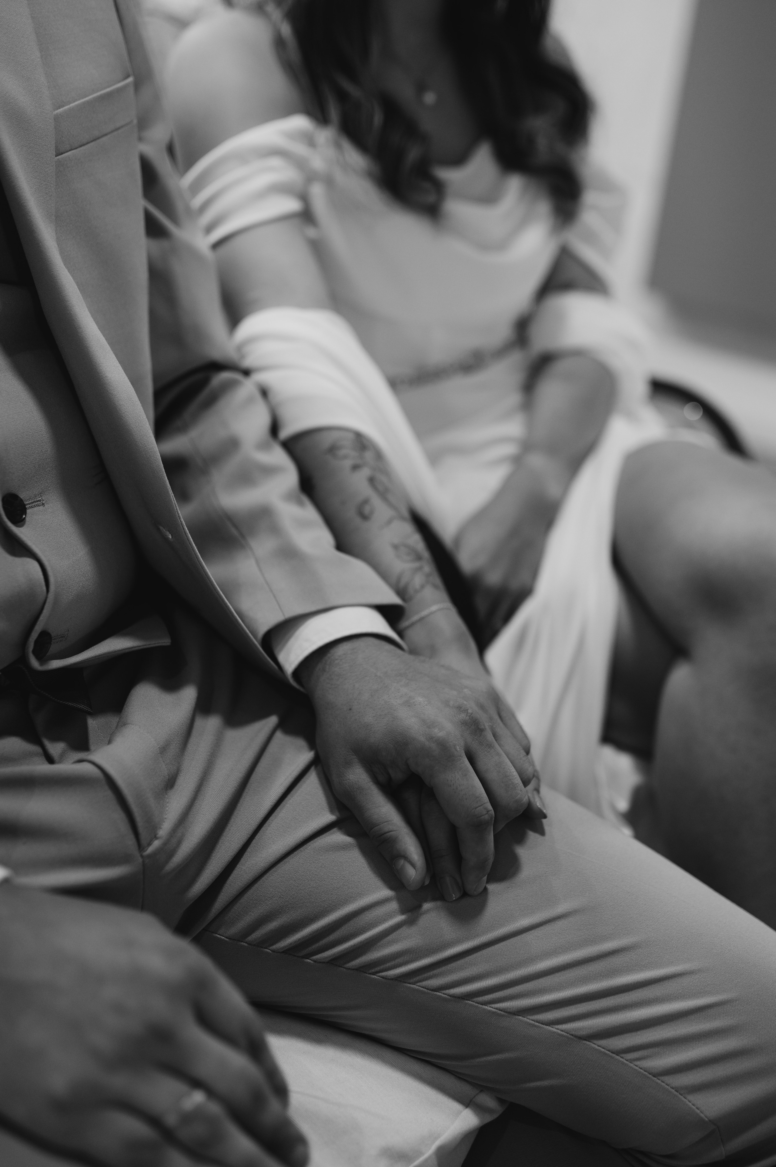 CIVIL WEDDING IN STADTSCHLOSS IN HERRIEDEN. Photographer in Nuremberg Irina Mehnert from Ansbach