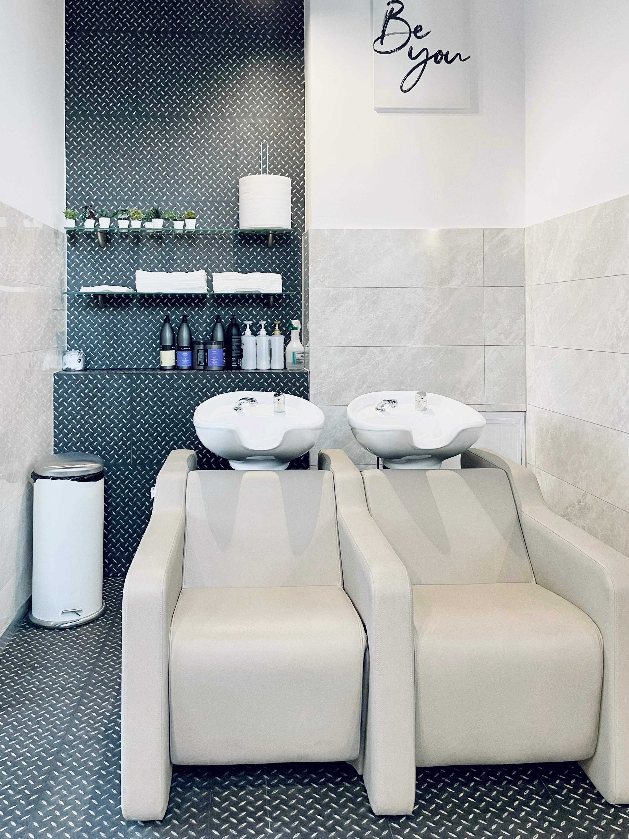 Салон красоты под аренду мест. Фотограф в Варшаве Алена Валькович-Найдион