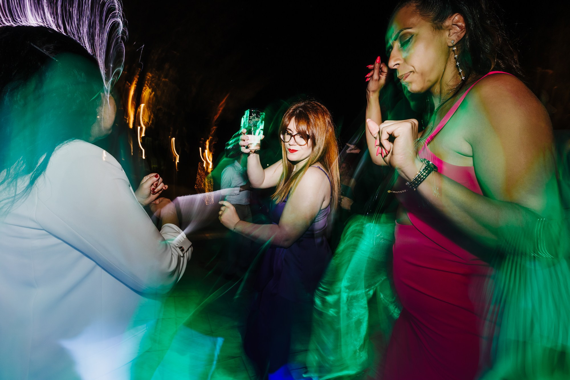 Lambros-Adriana. Fotograf și videograf de nuntă R. Moldova, Romania