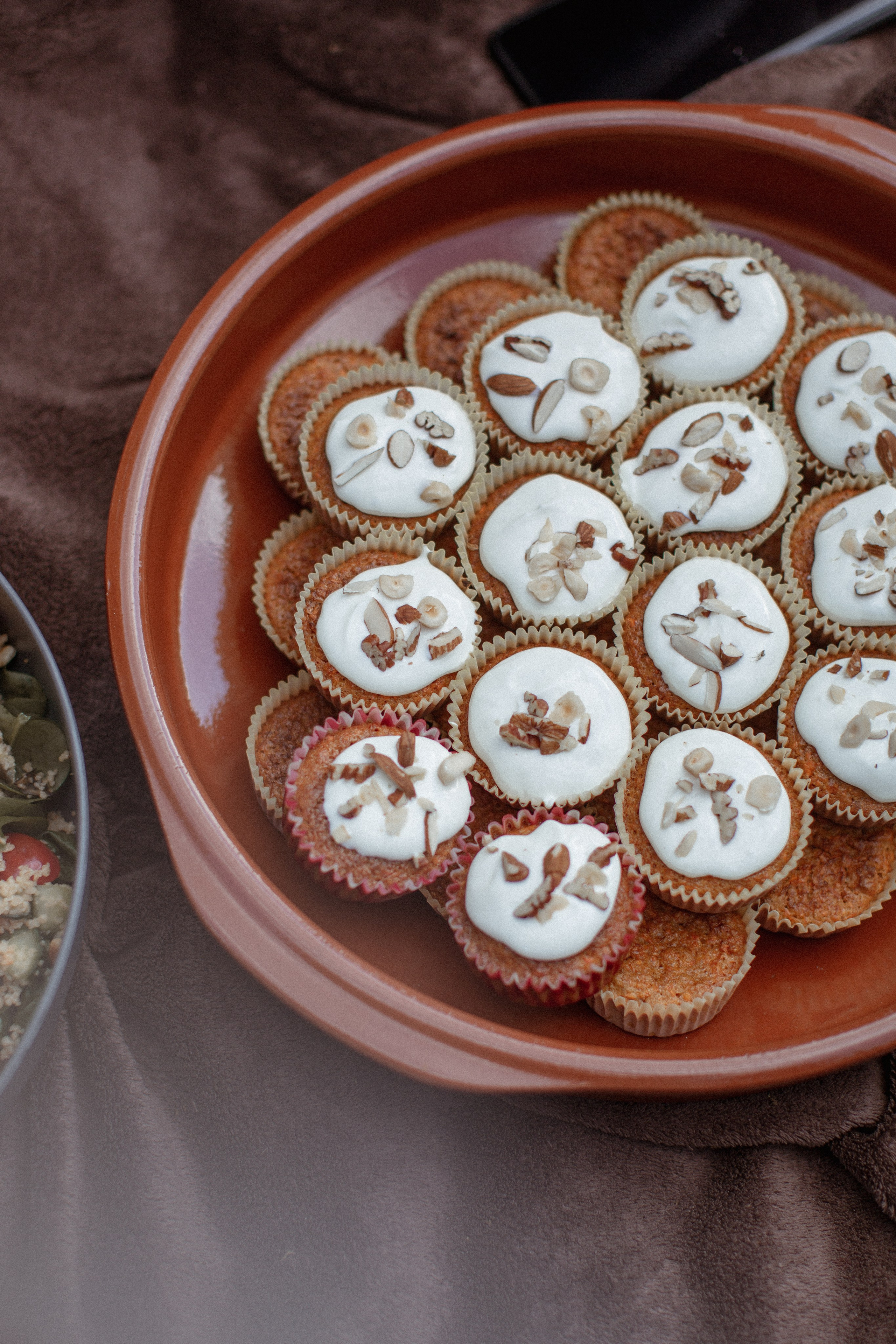 Picnic reportage. True self