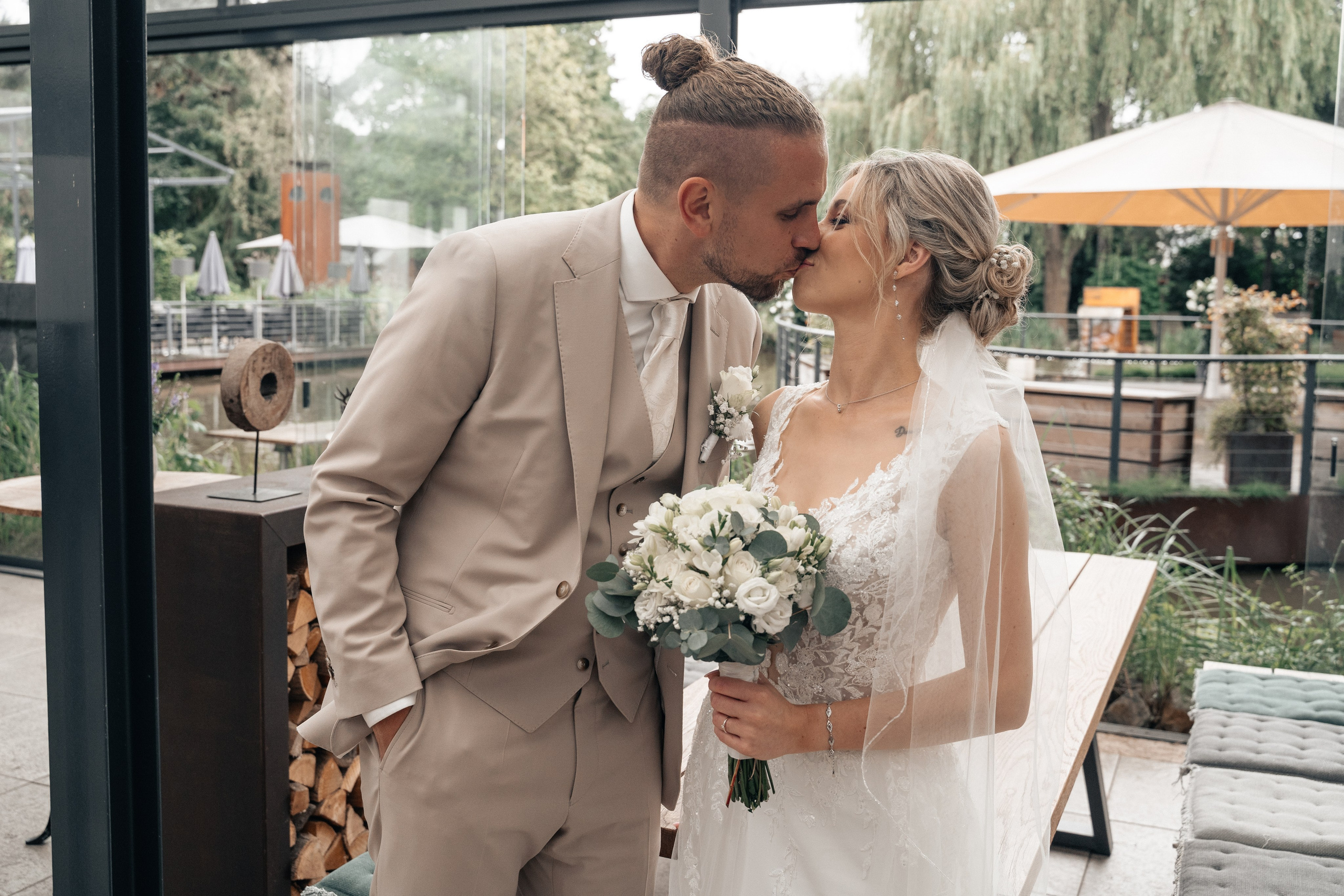 N & S  im Wellings Parkhotel & Lufre. Wedding Photographer Germany