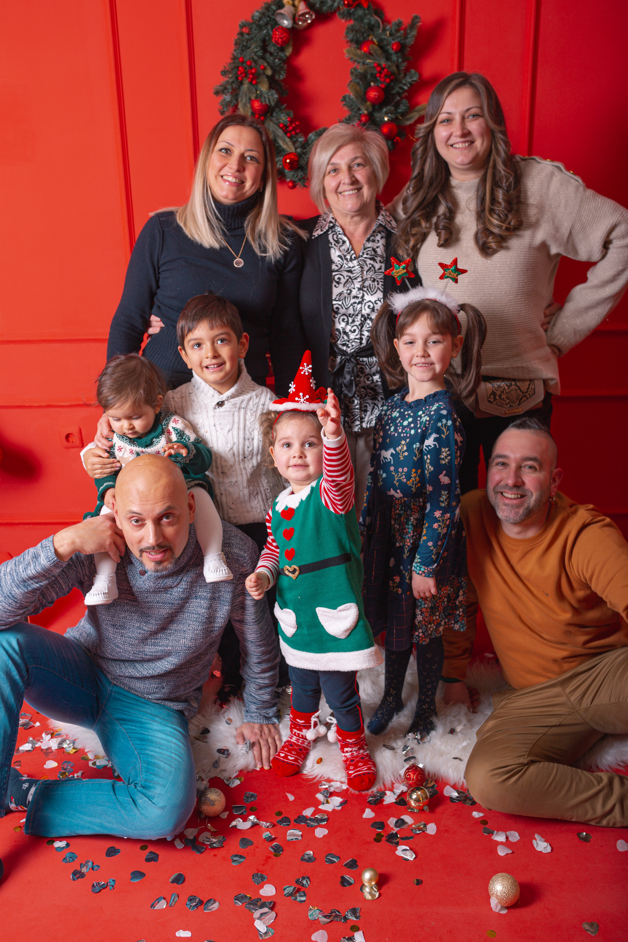 Мнения за фотограф Светлана Кънева. Фотограф Бургас. Фотосесии в студио и на открито, портрети, заснемане