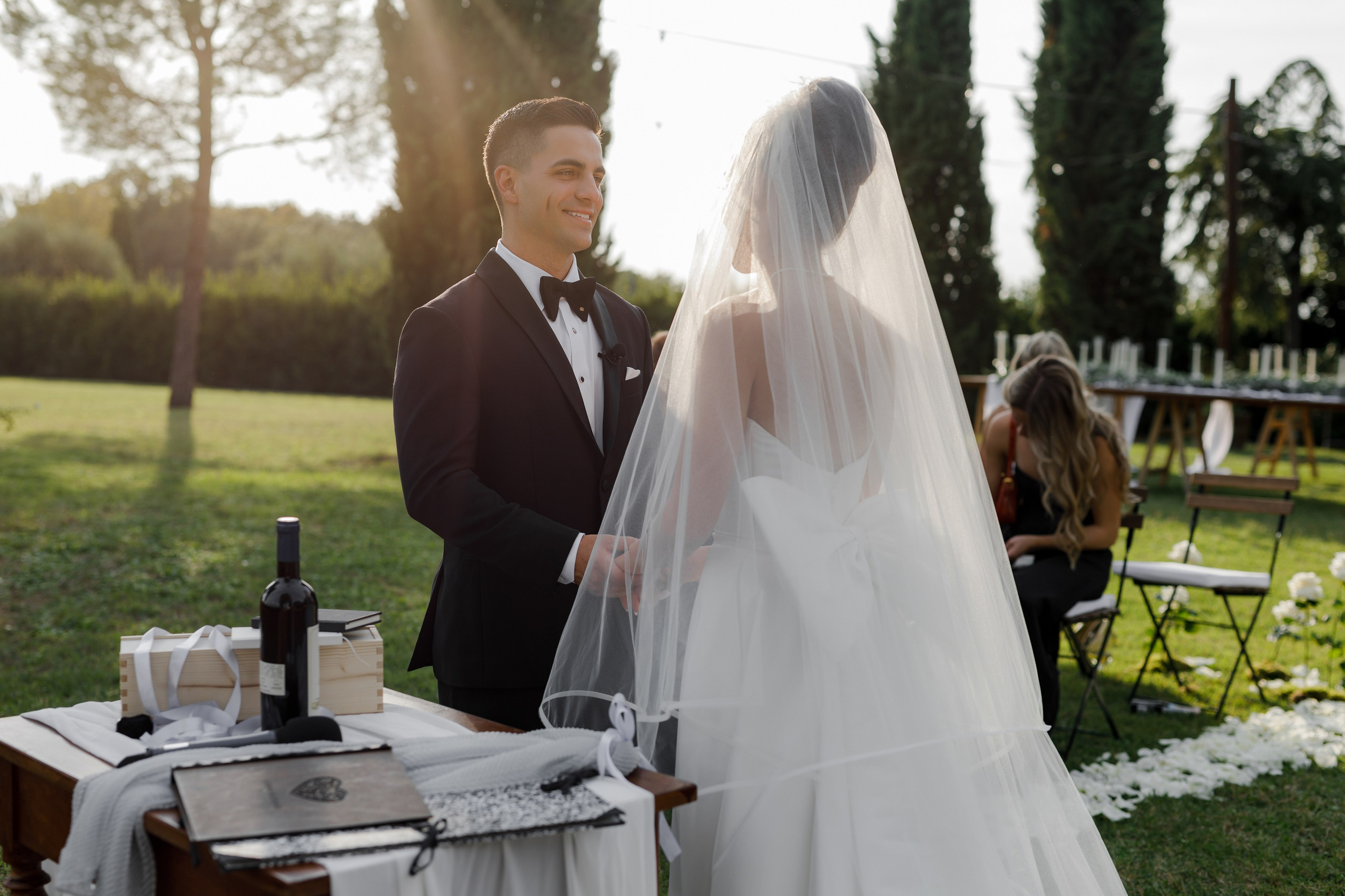 Dom&Ally. Wedding photographer Italy