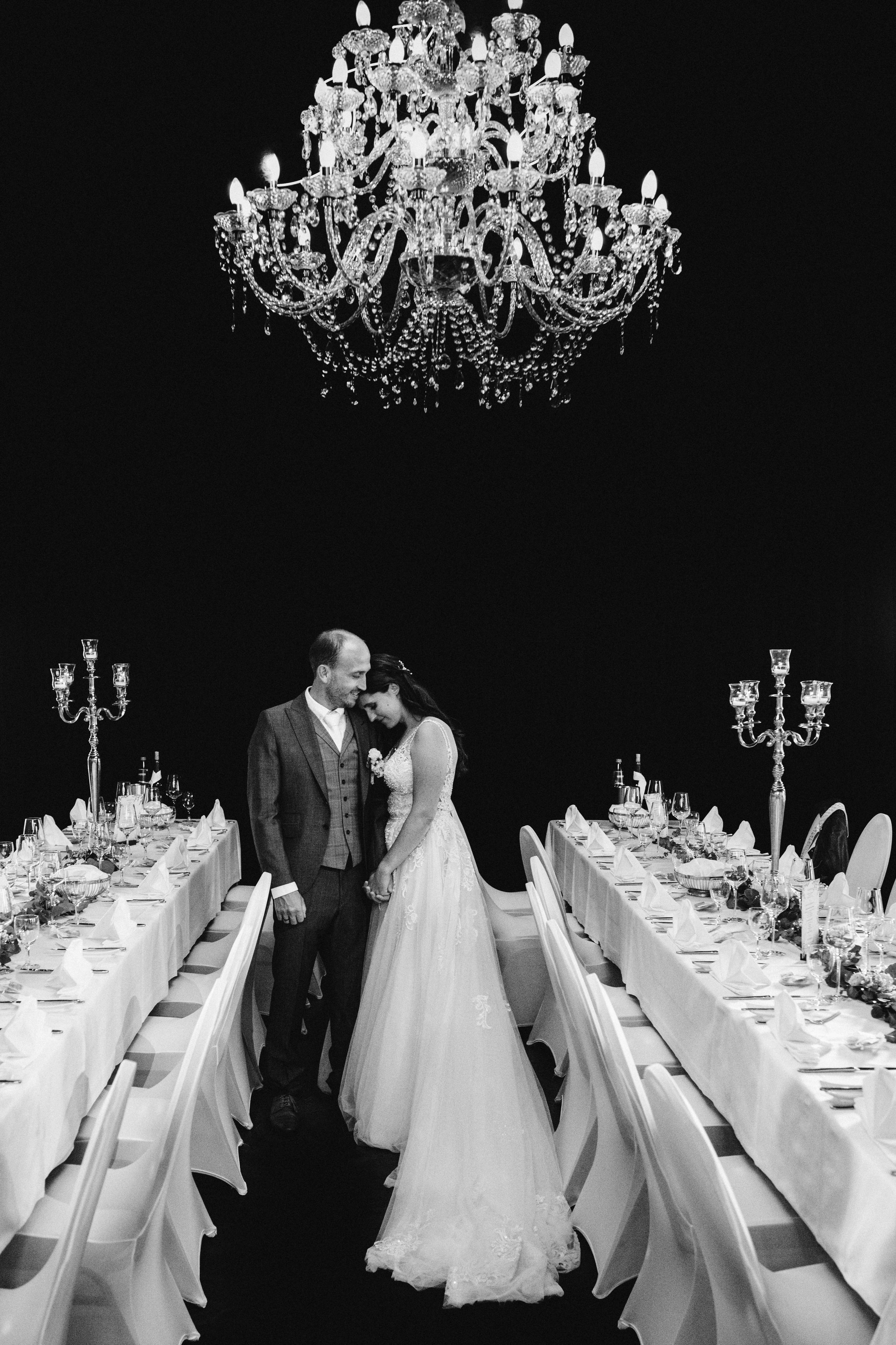 Hochzeit von Karoline & Martin im Hofgut Domäne Hechingen | GentleFrame Hochzeitsfotografie. Authentische, emotionale, zeitlose Hochzeitsfotografie aus Albstadt