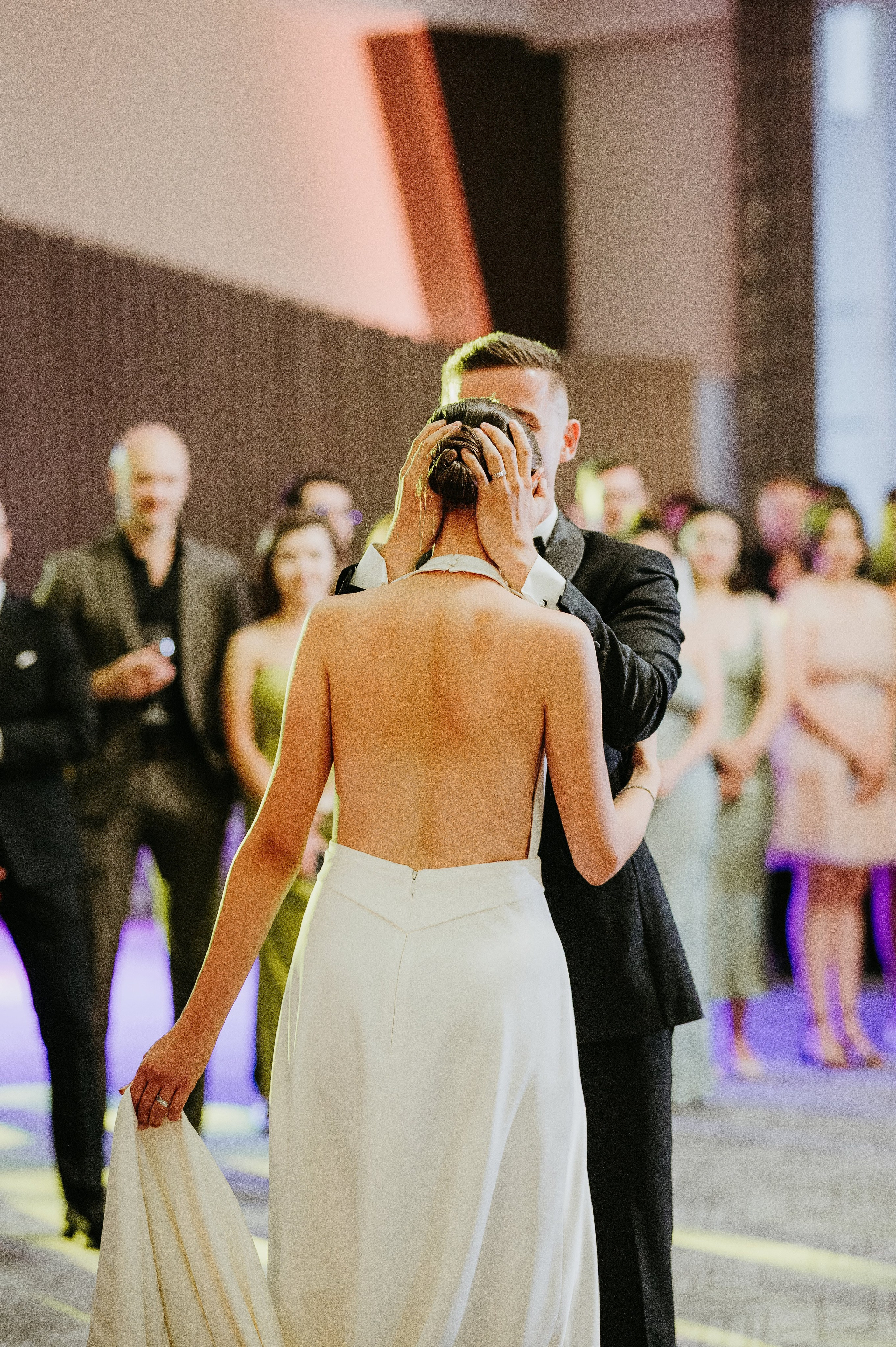 Rodica și Claudiu - O nuntă autentică și plină de emoție la Golden Forest. Valentin Melen - fotograf de nunta 🤍