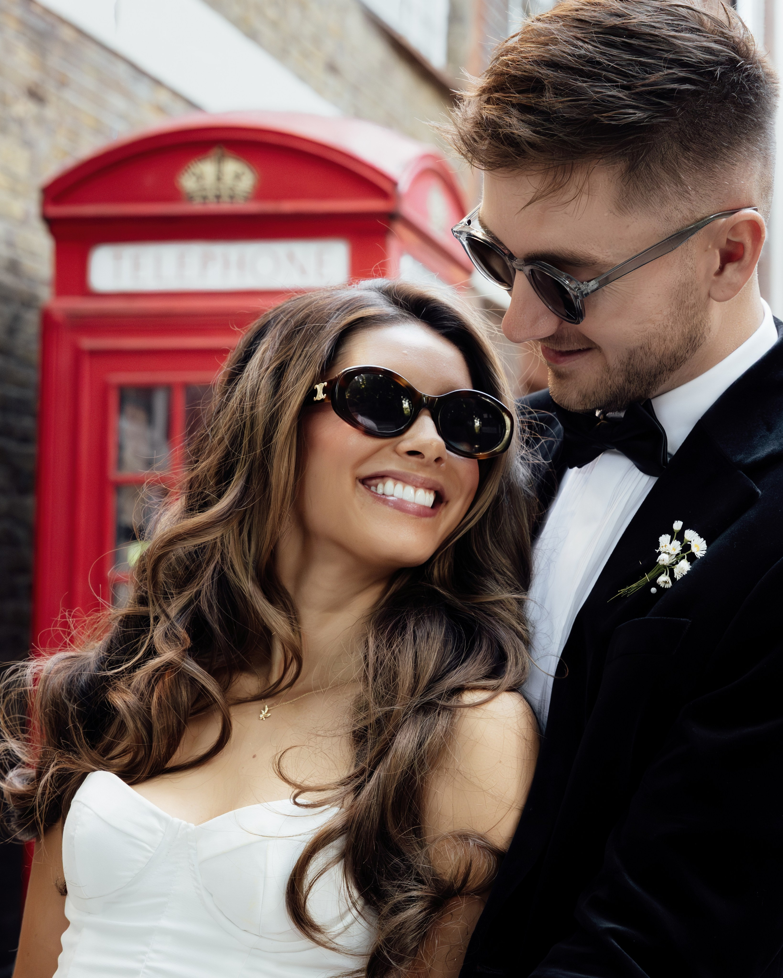 Chelsea Old Town Hall — Poppy & Jordan. Timeless Wedding & Event Photography — based London, working across Europe