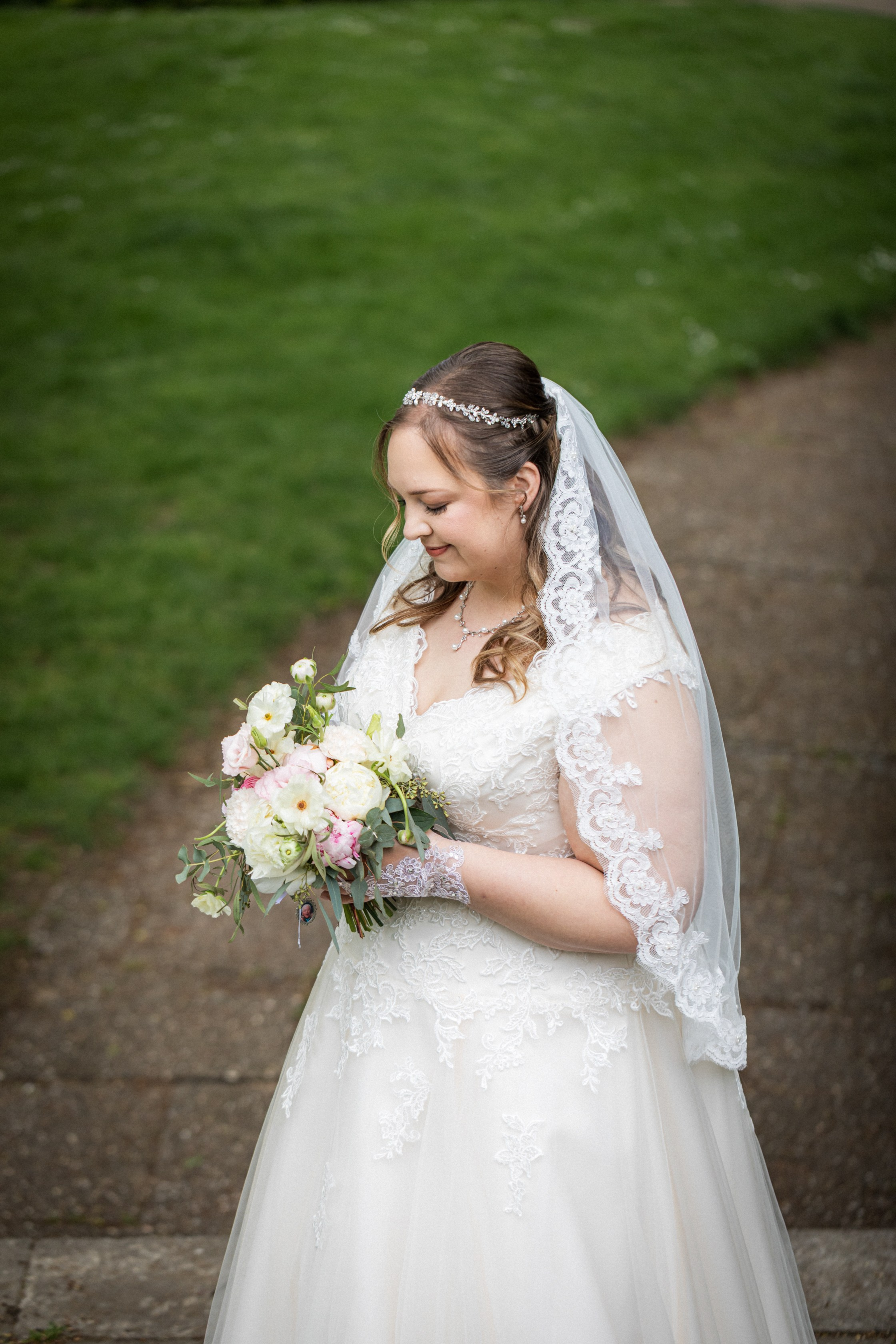Kirchliche Trauung in Oerlinghausen. Hochzeitfotograf in Bielefeld