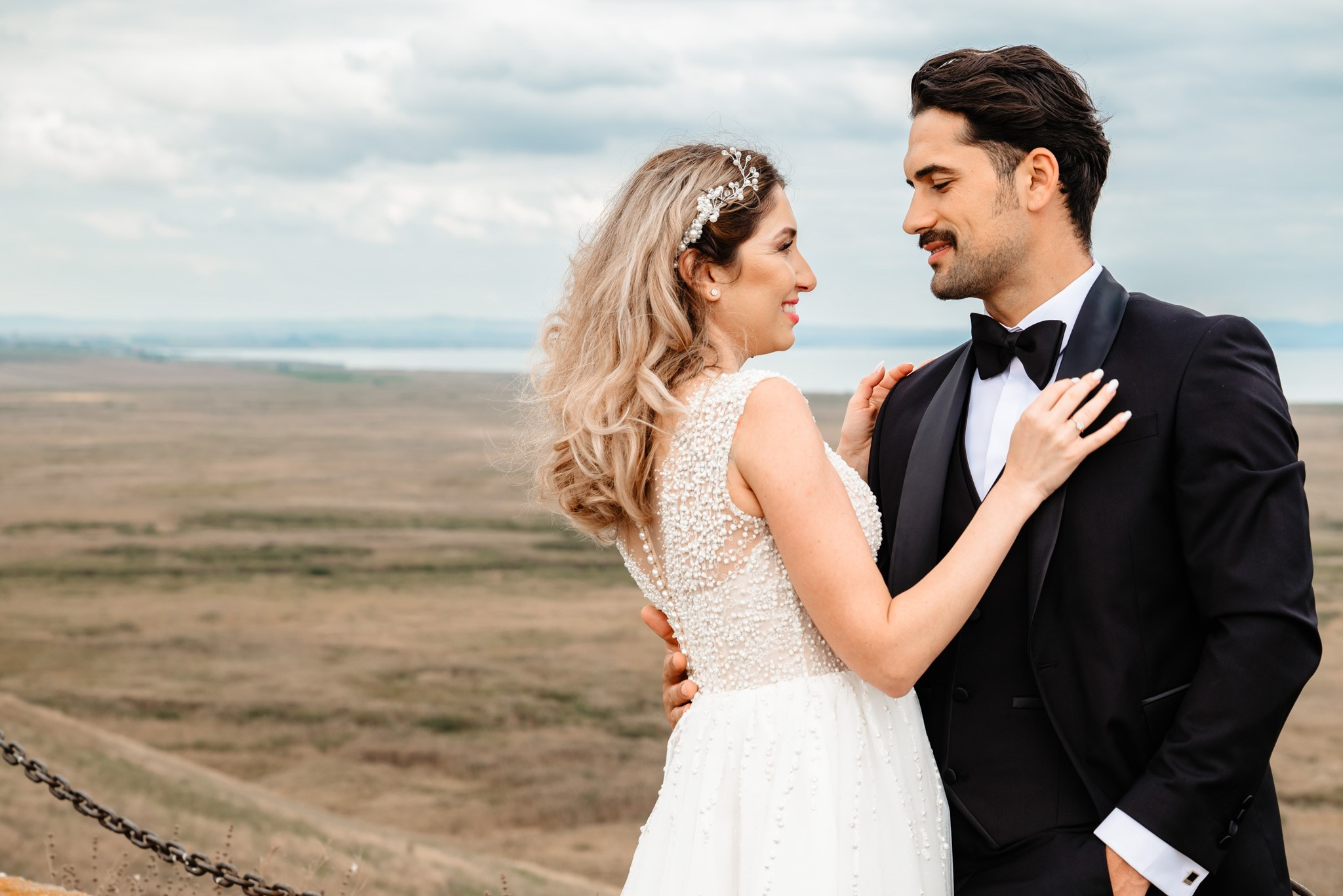 Alexandra & Robert. Www.besttalesstudio.com