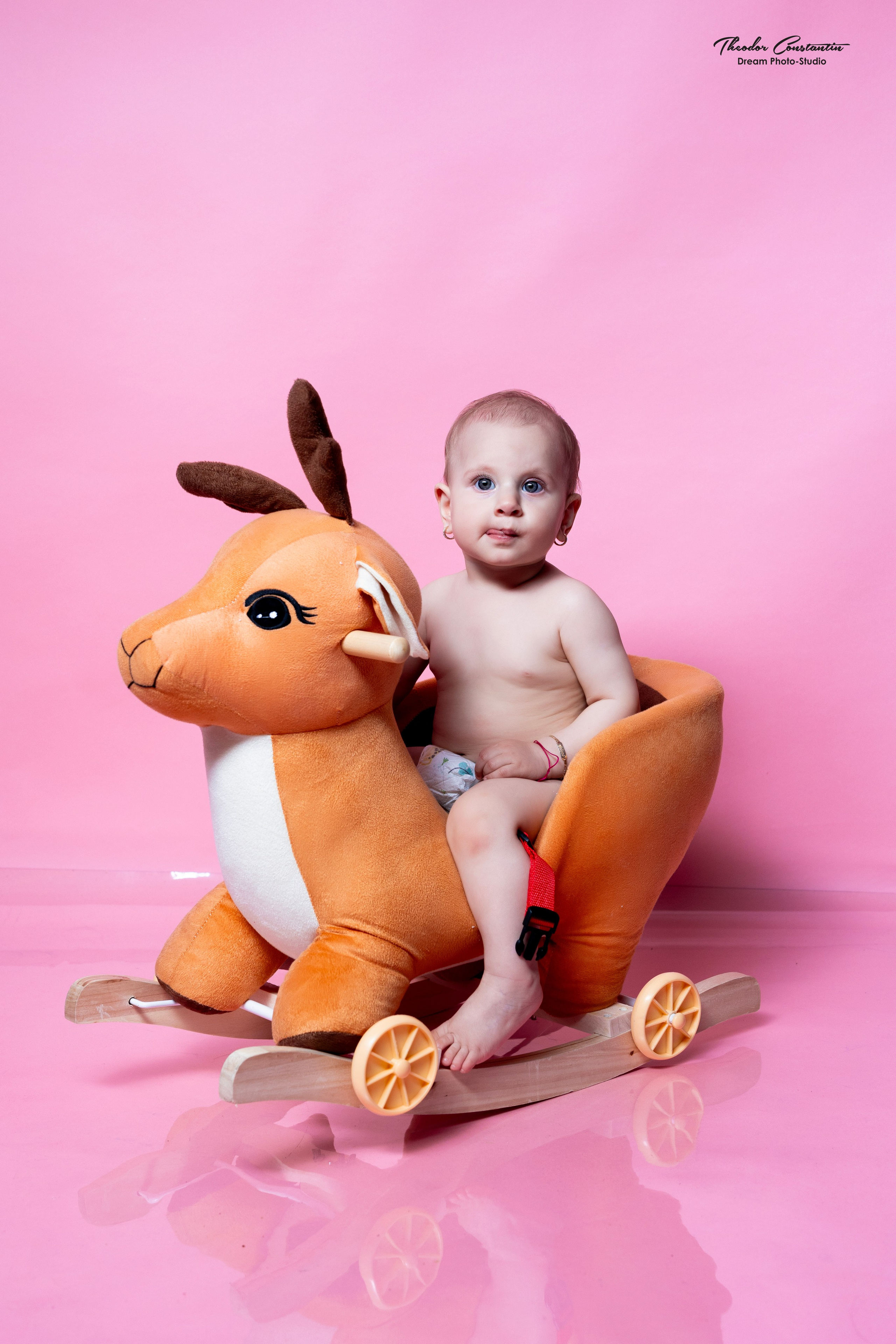 Studio. Dream Studio Galați – ședințe foto profesionale pentru familie, portrete și evenimente