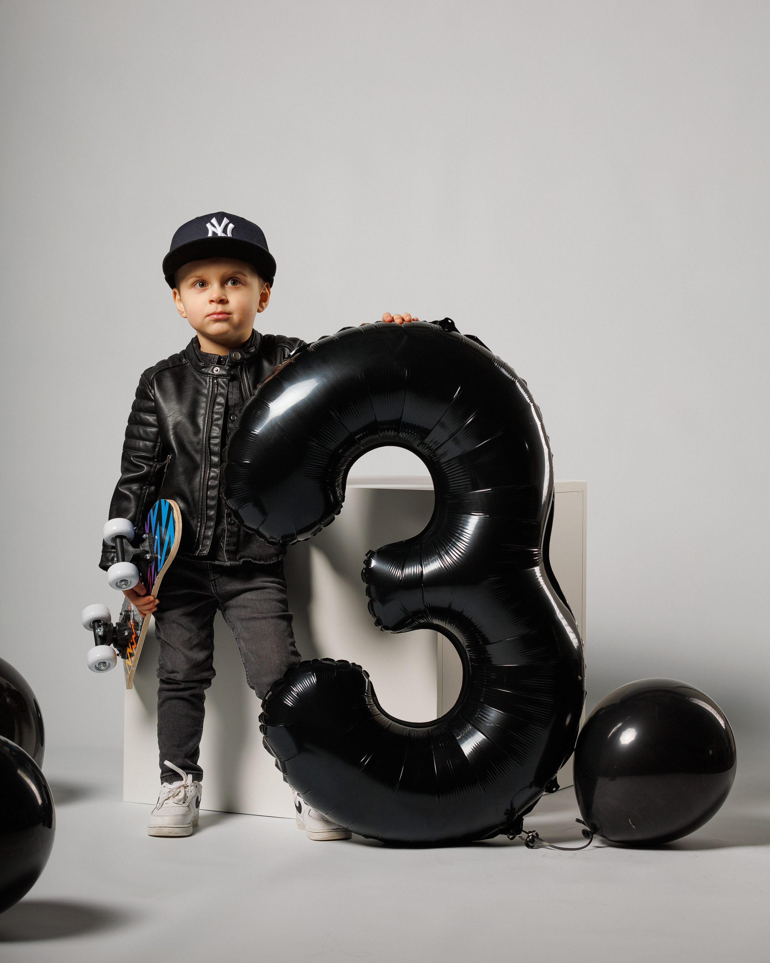 ValStudio. Https://valphoto.wfolio.pro/