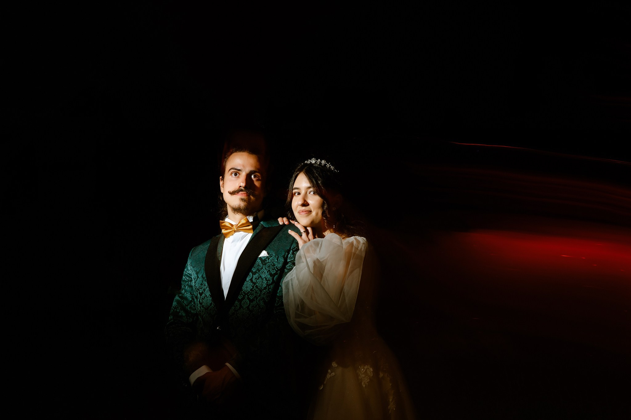 Radu si Diana. Wedding photographer and videographer