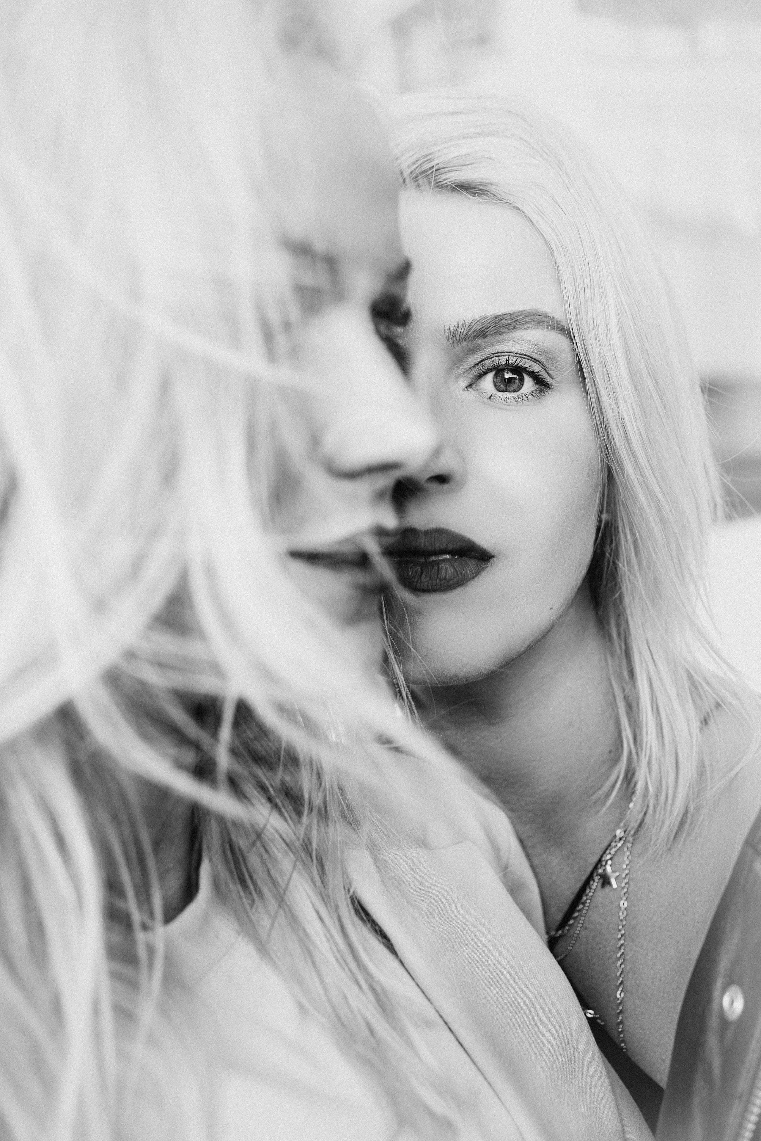 Sister’s Love. Photographer and videographer in Norway and Slovakia Andrea Zemko