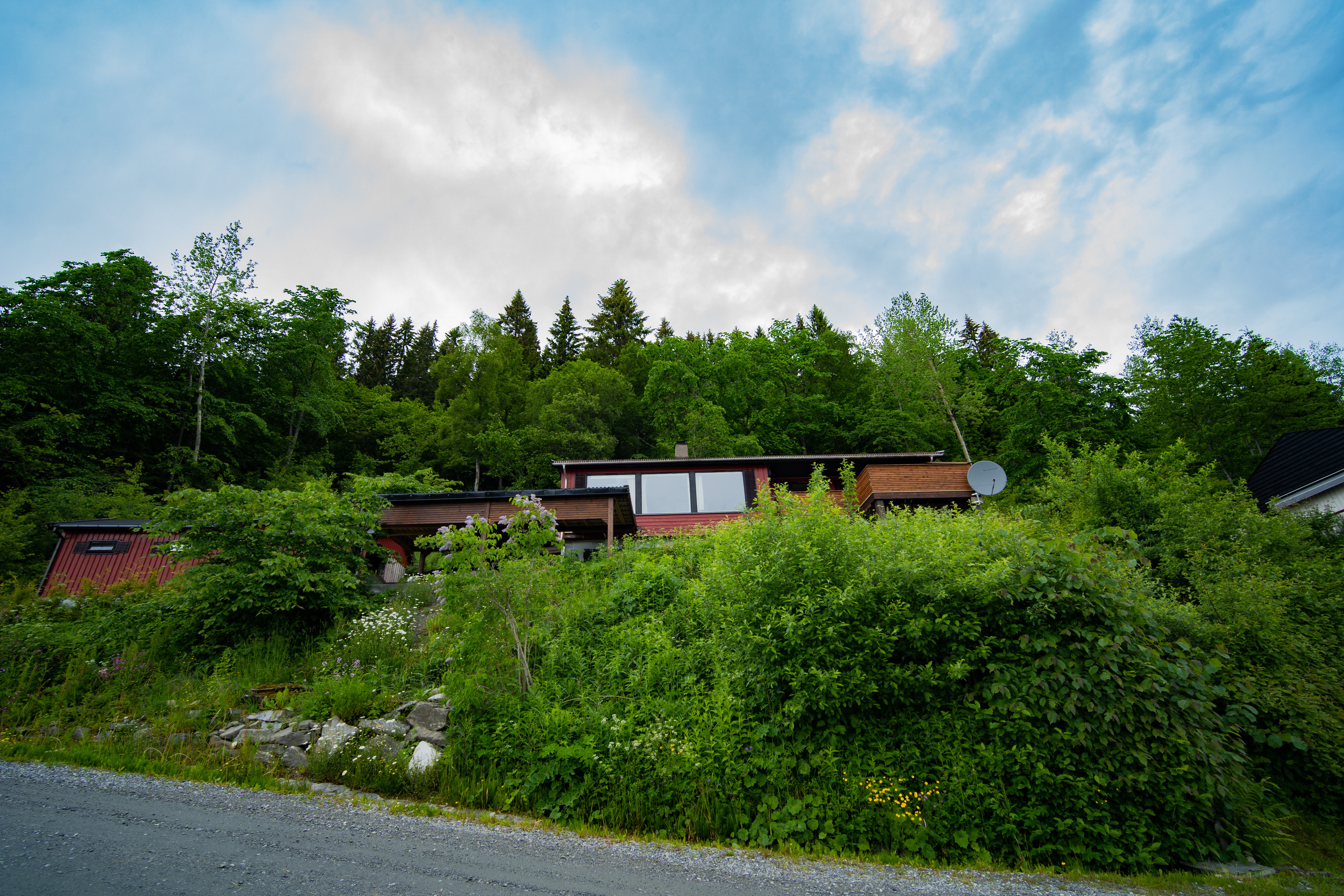 ÅSENVEGEN 35. Photographer and videographer in Norway and Slovakia Andrea Zemko