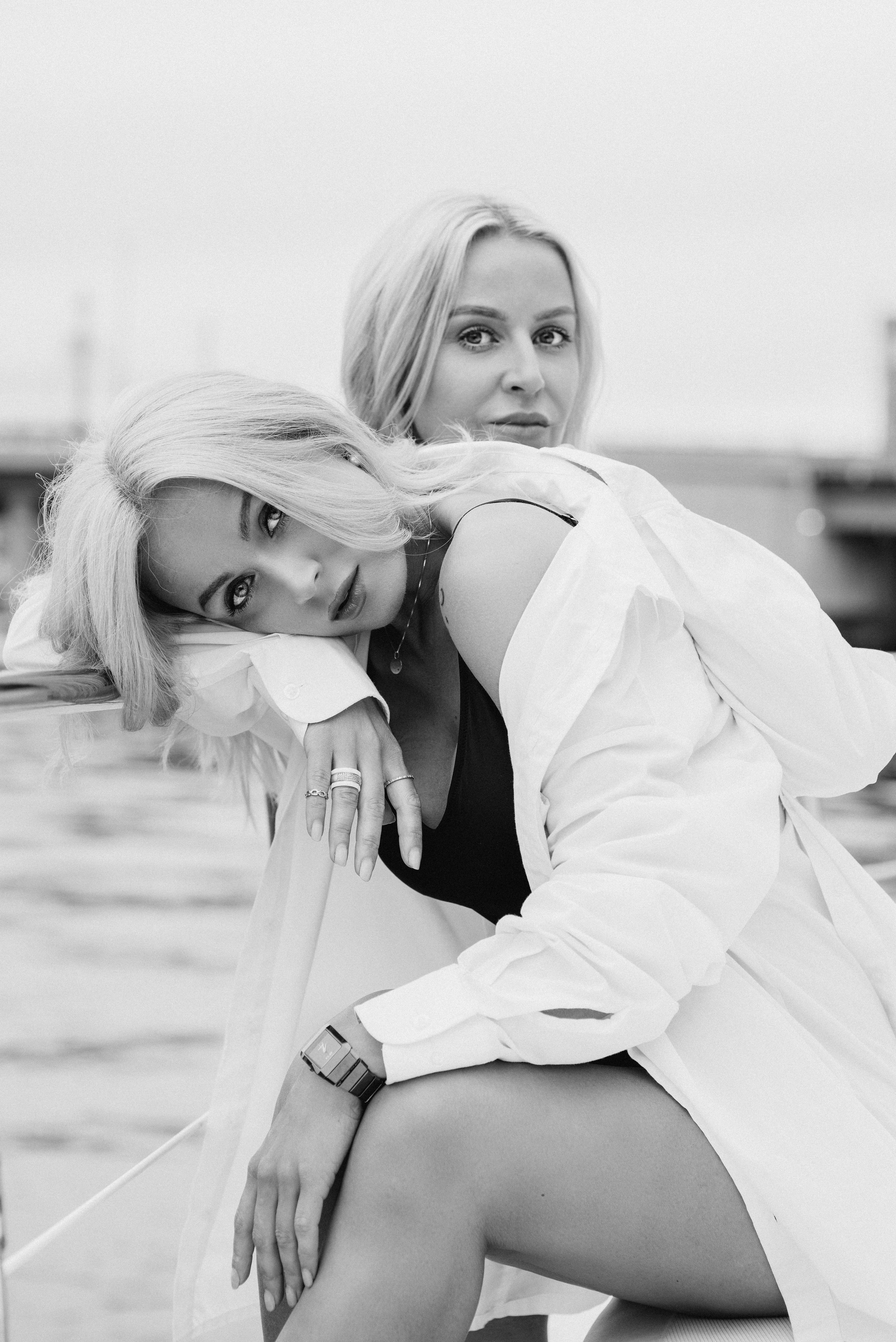 Sister’s Love. Photographer and videographer in Norway and Slovakia Andrea Zemko