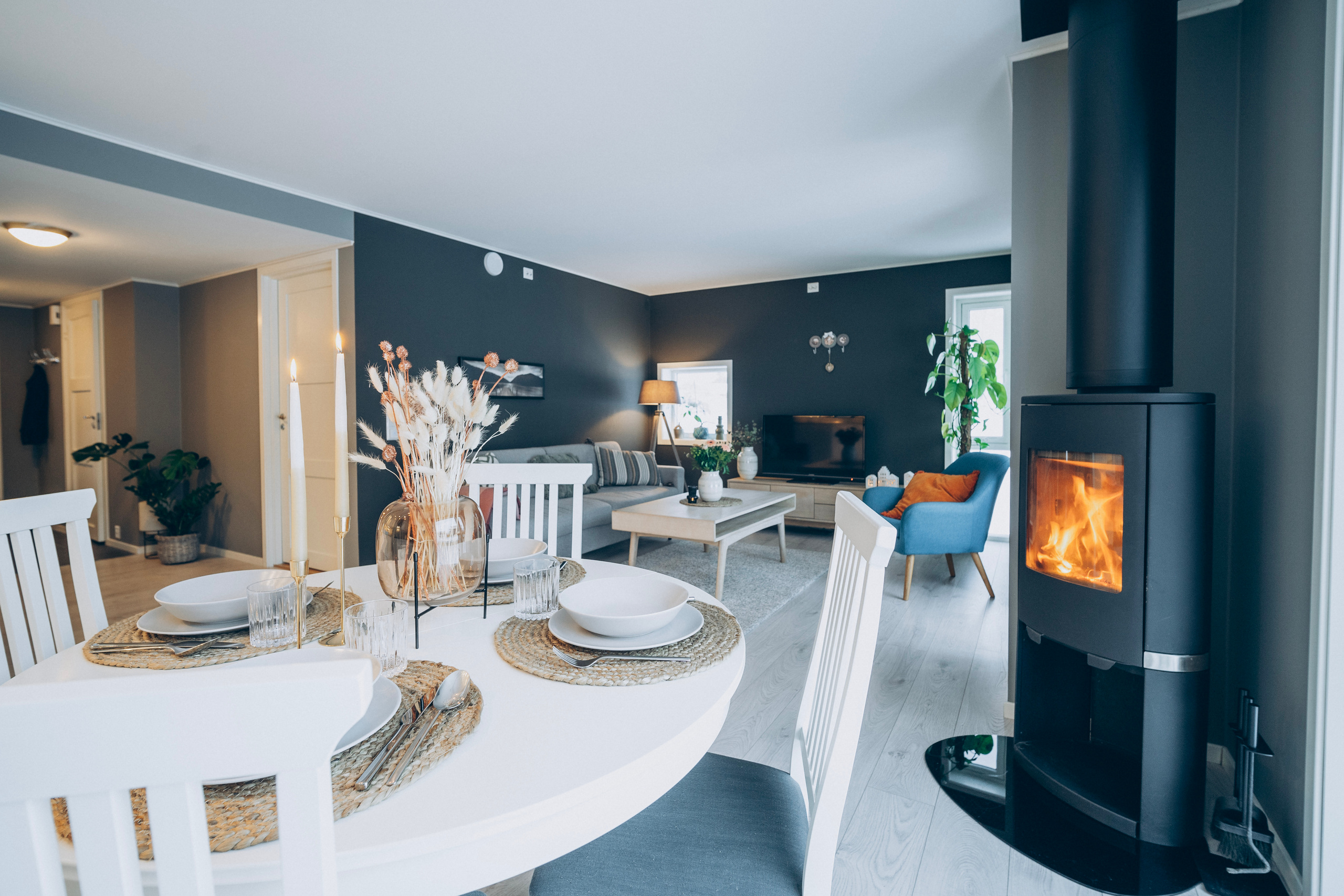 GJØLMESALLEN 50. Photographer and videographer in Norway and Slovakia Andrea Zemko