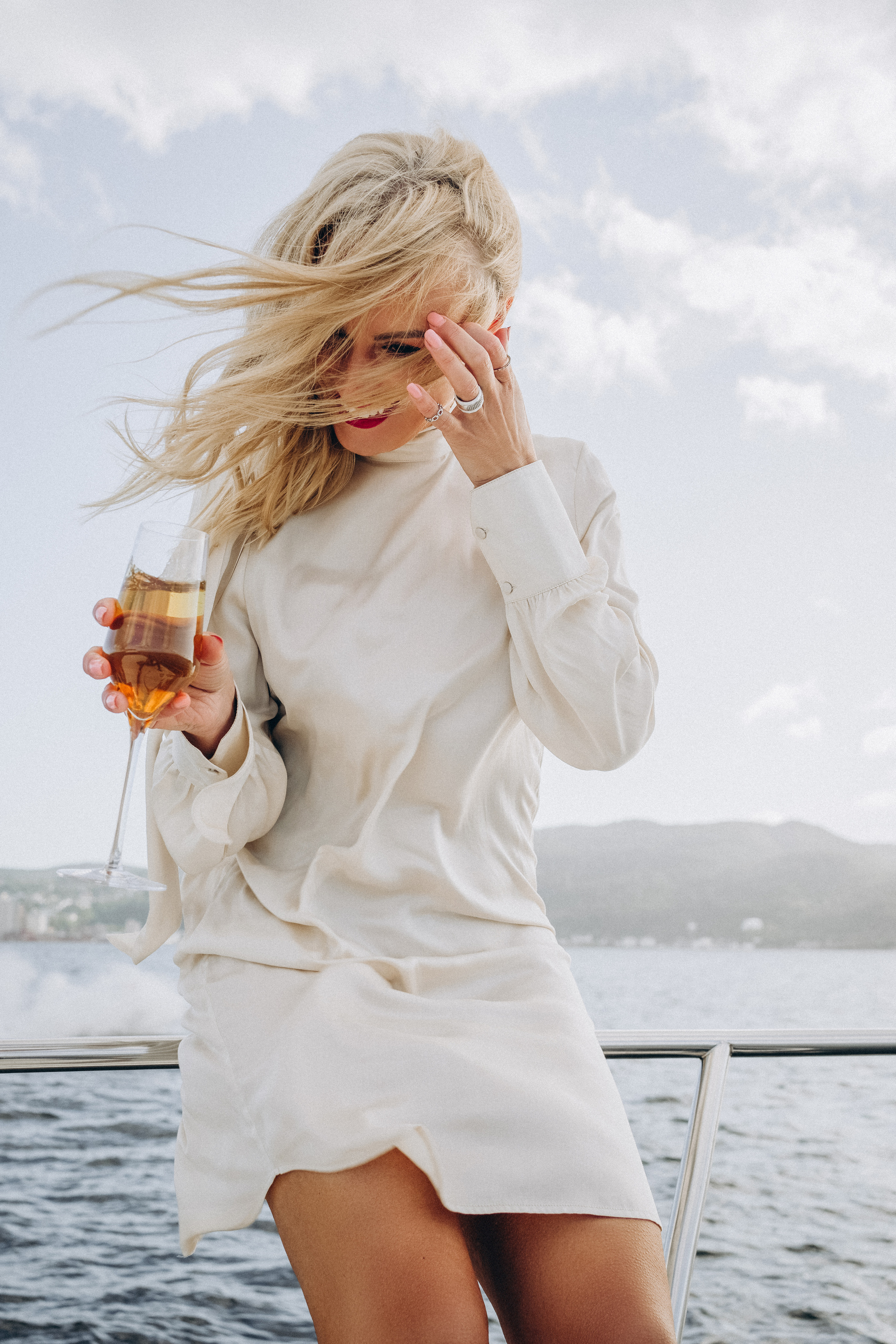 Sister’s Love. Photographer and videographer in Norway and Slovakia Andrea Zemko