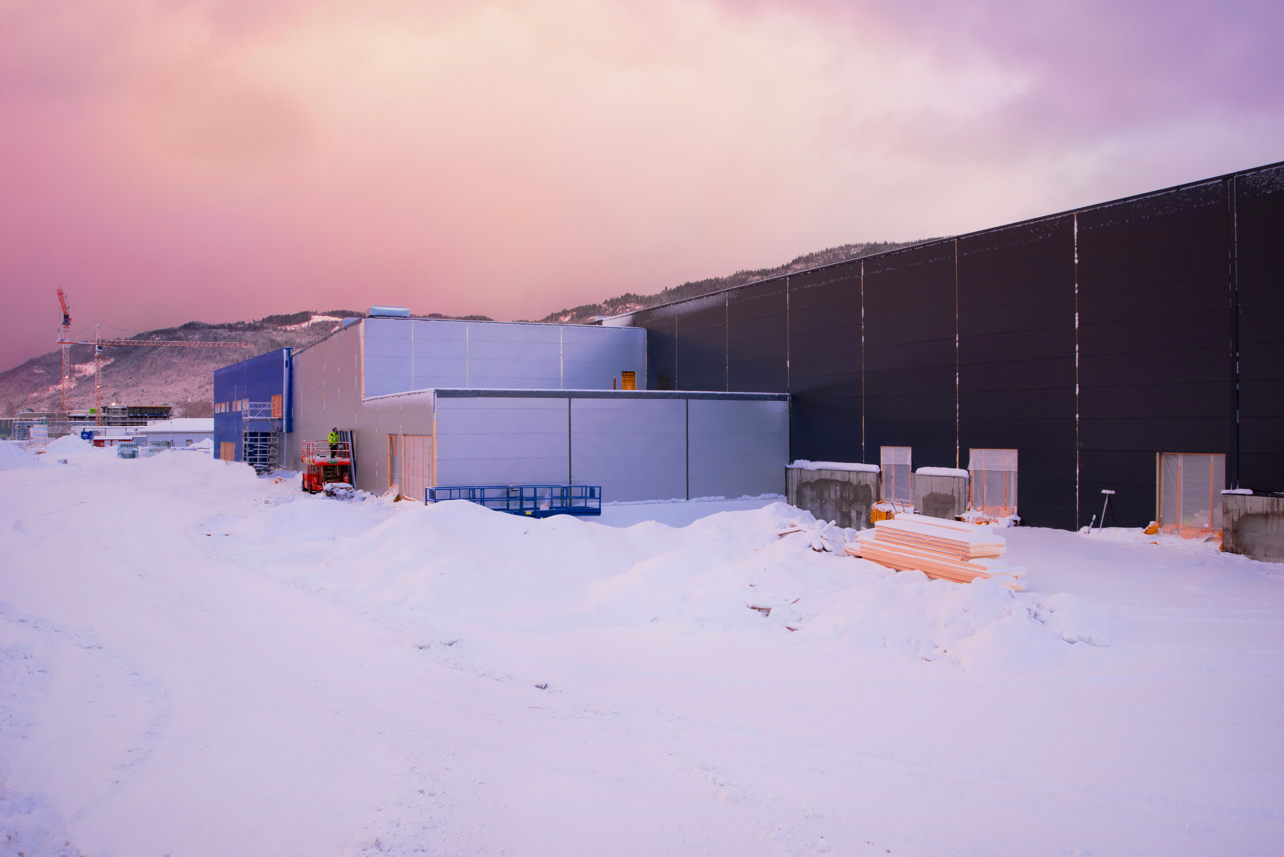 ISFJORD NORWAY AS. Photographer and videographer in Norway and Slovakia Andrea Zemko