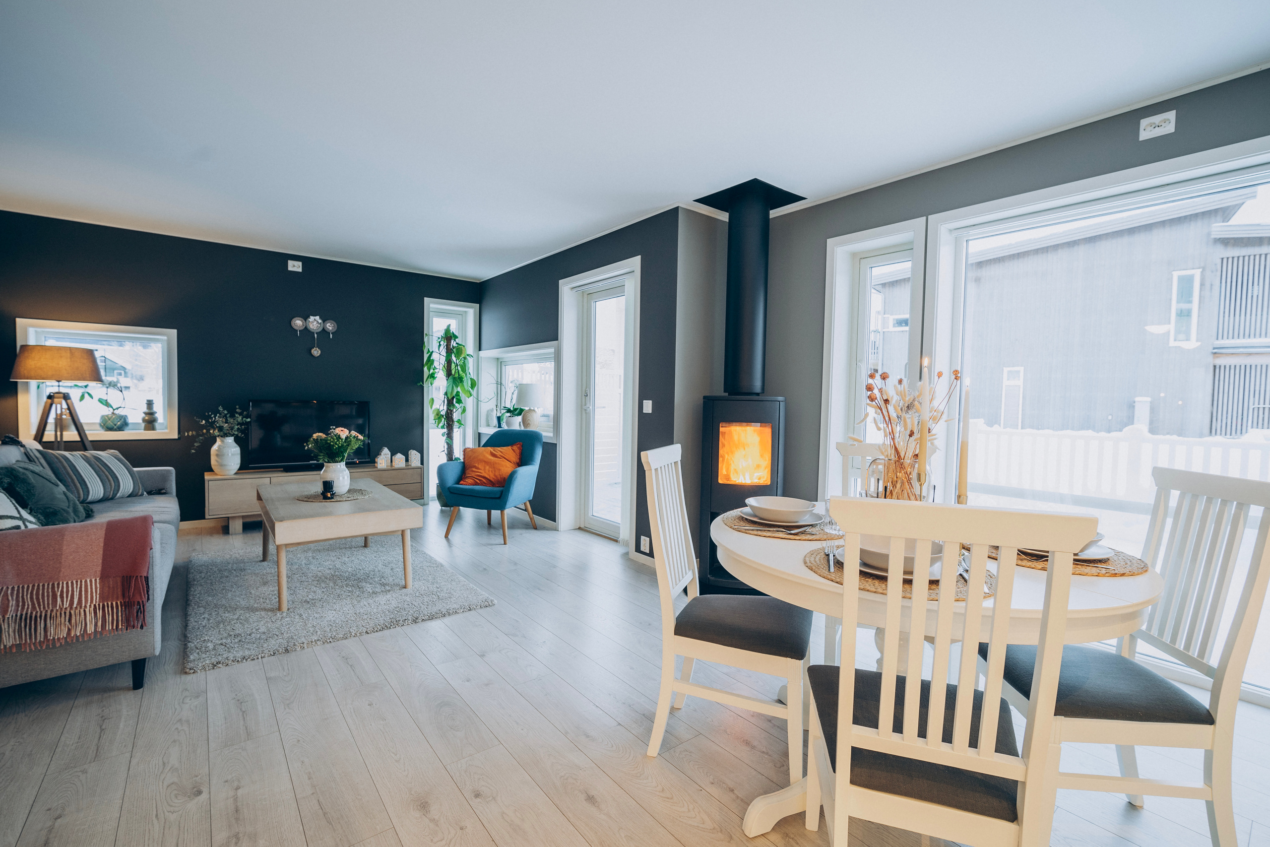 GJØLMESALLEN 50. Photographer and videographer in Norway and Slovakia Andrea Zemko