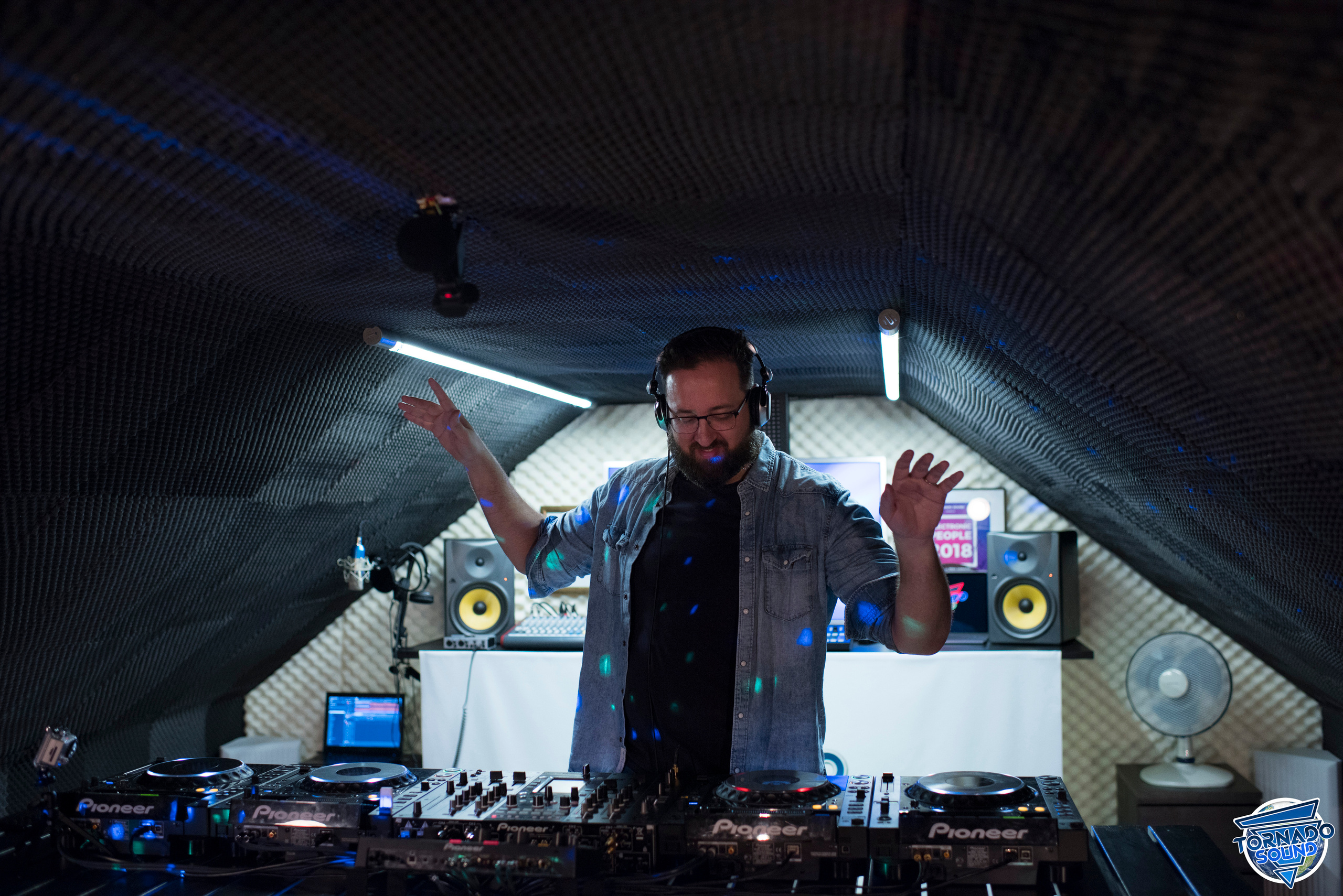 TORNADO SOUND. Photographer and videographer in Norway and Slovakia Andrea Zemko