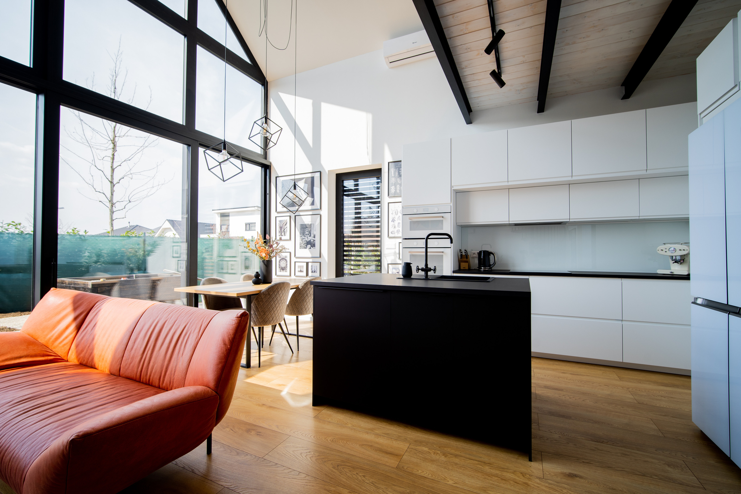 BEŽECKÁ 13. Photographer and videographer in Norway and Slovakia Andrea Zemko