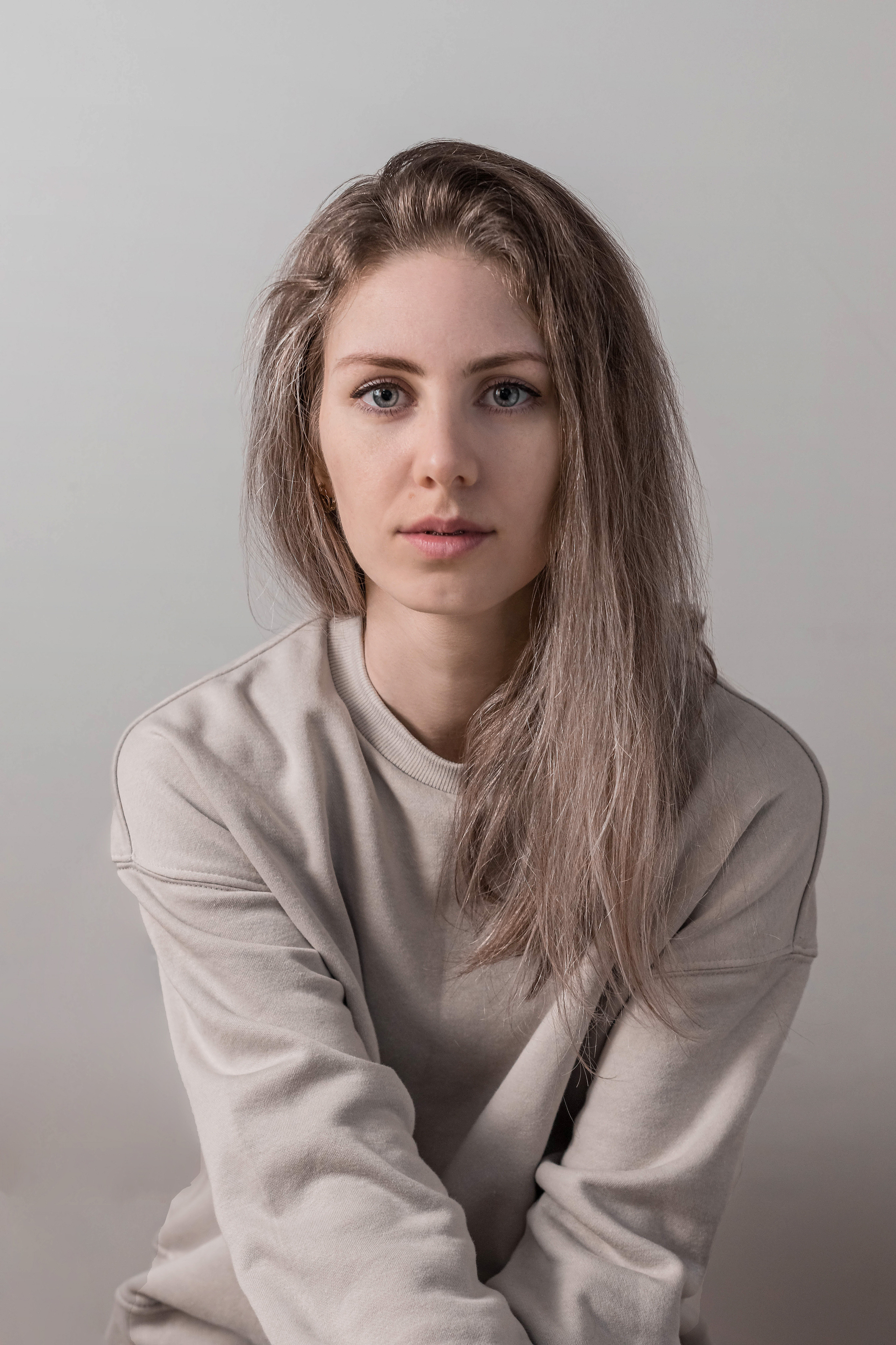 Muotokuvaus. Ekaterina Mansur, muotokuvafotografi Suomessa (Helsingissä ja Uudellam