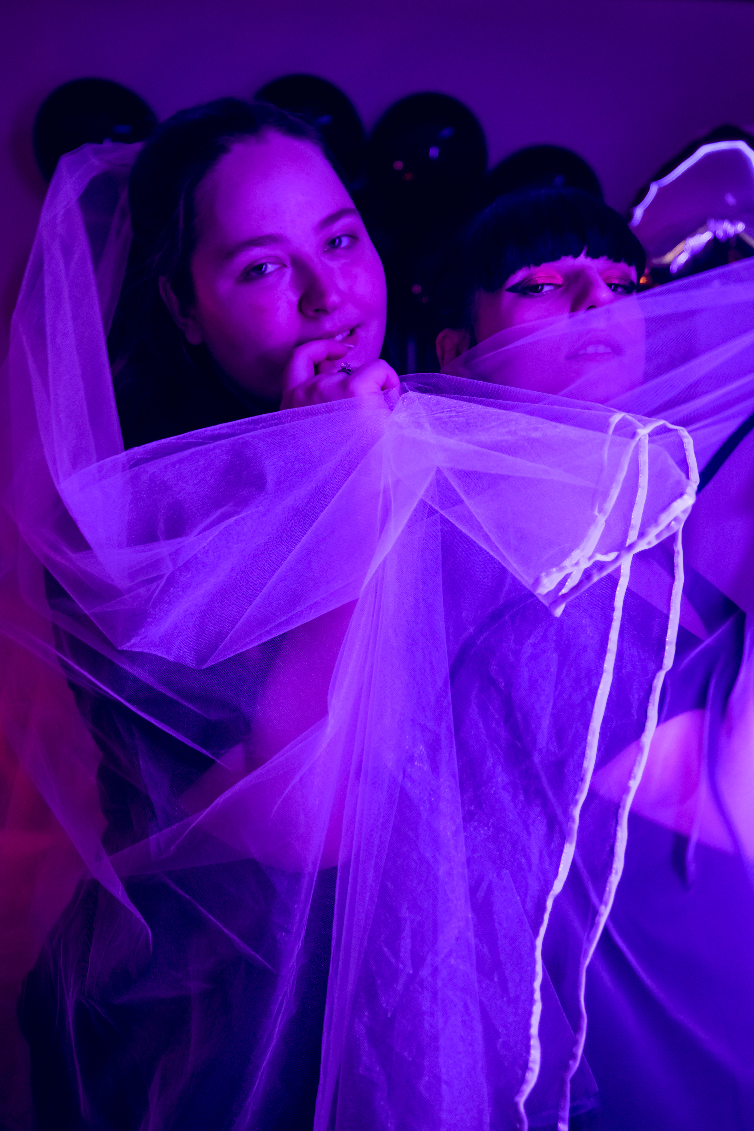 Polttarit. Ekaterina Mansur, muotokuvafotografi Suomessa (Helsingissä ja Uudellam