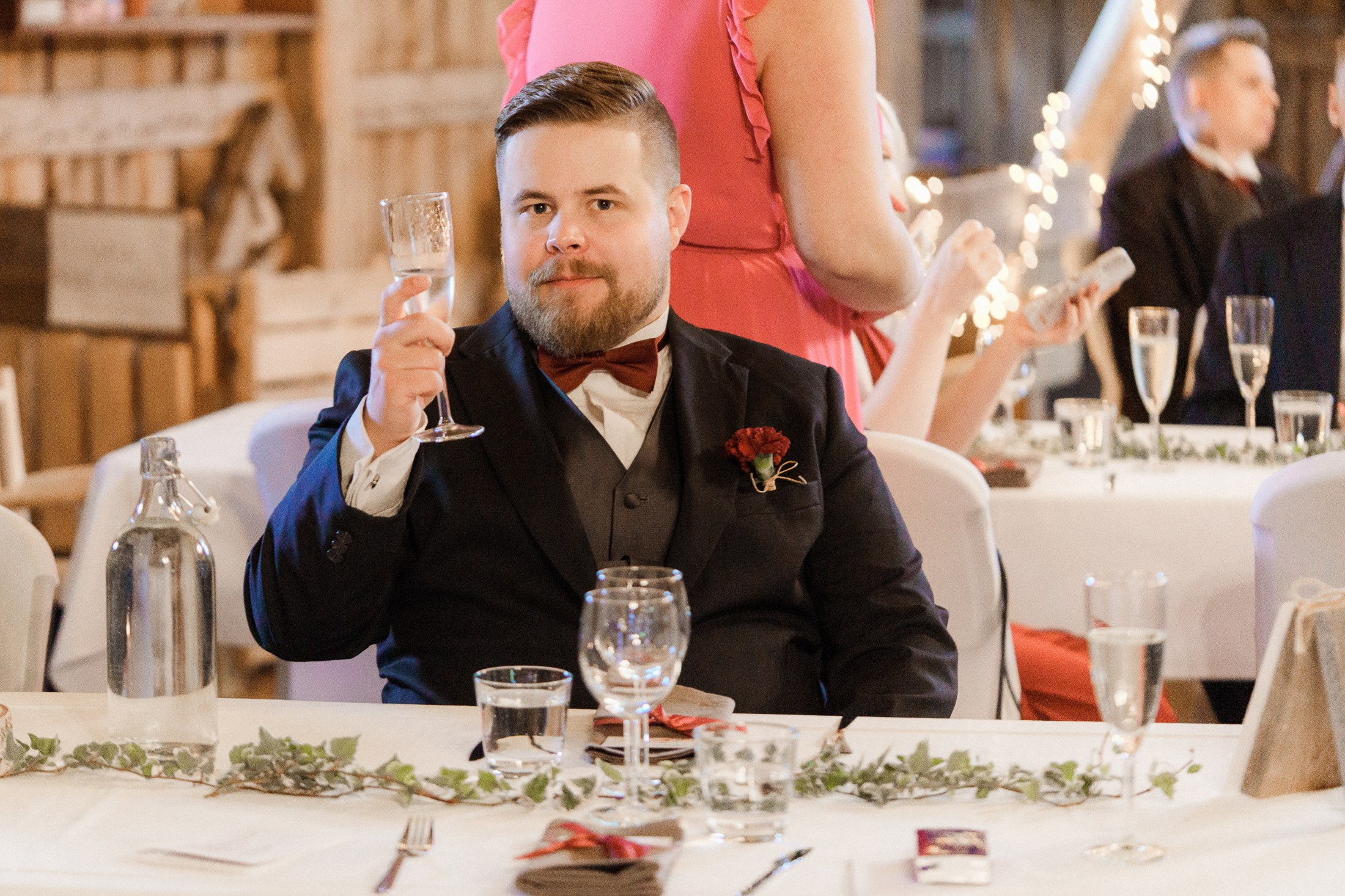 Sarah&Teemu, Hääkuvaus Kytäjän juhlatila, Hyvinkää