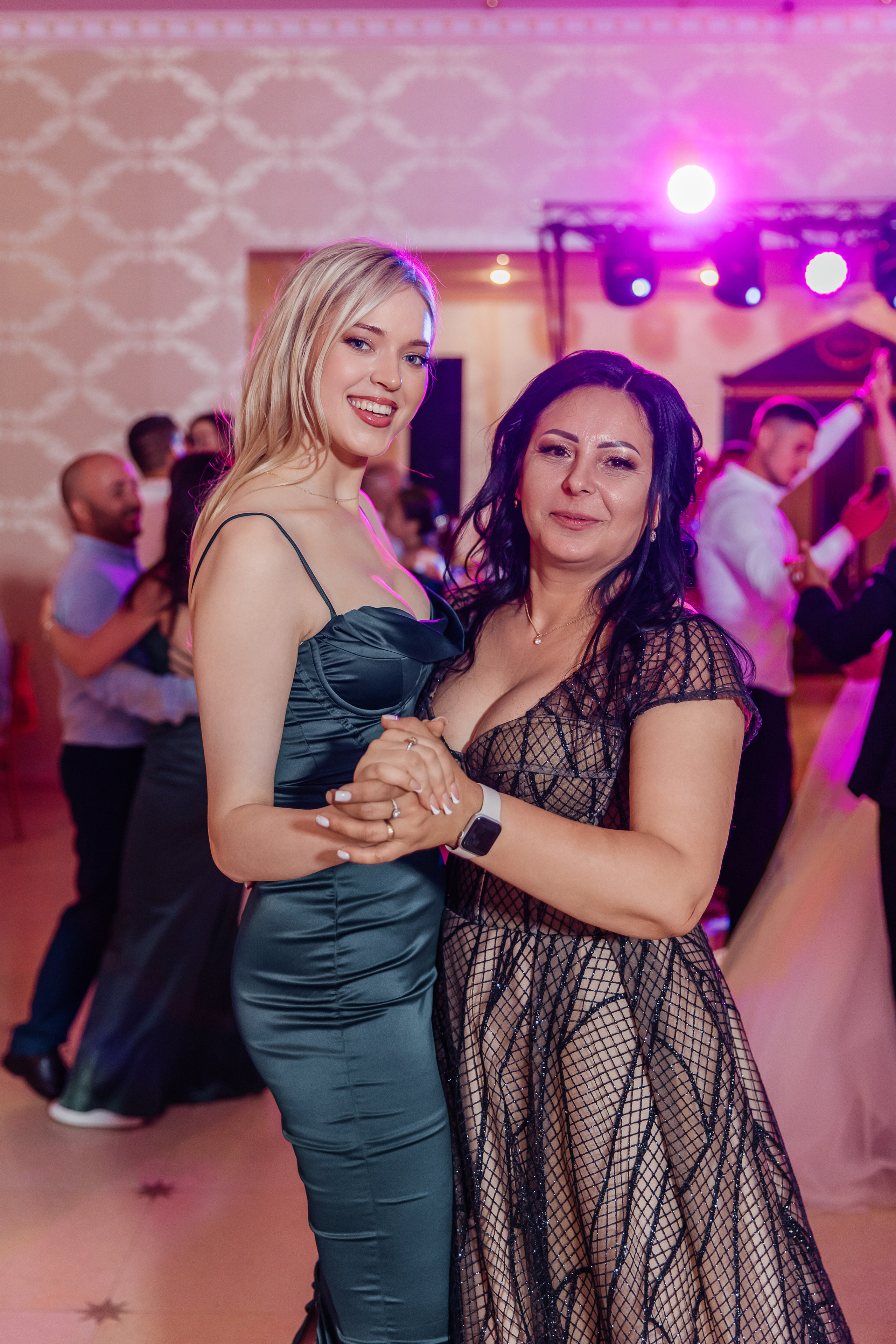 Dan&Nastya. Furduidumitru.com