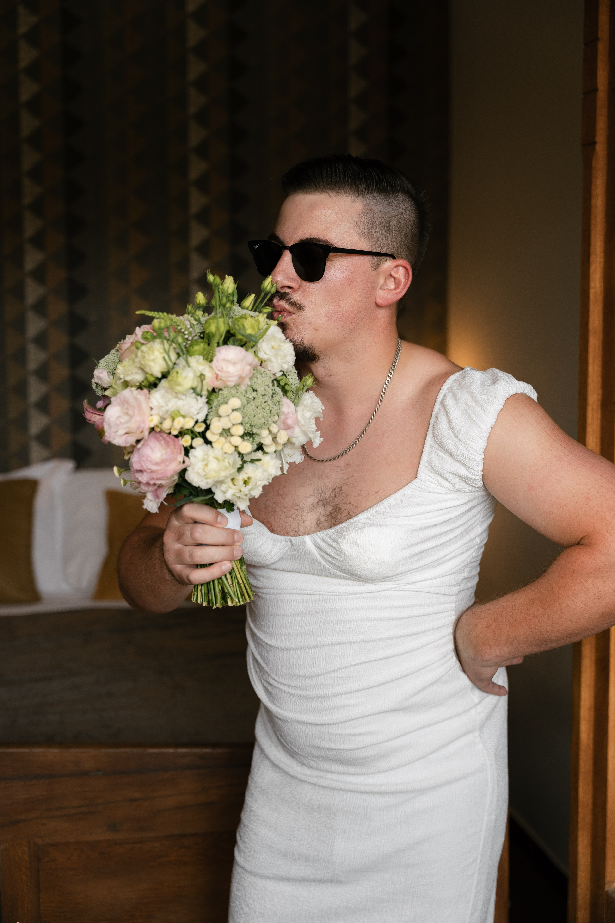 M&D|Between City Lights and Hidden Oasis. Black Sheep Produkcija| Wedding Photography and Wedding Films, based in Kragujevac, Europe / Fotograf i videograf, Kragujevac, Srbija