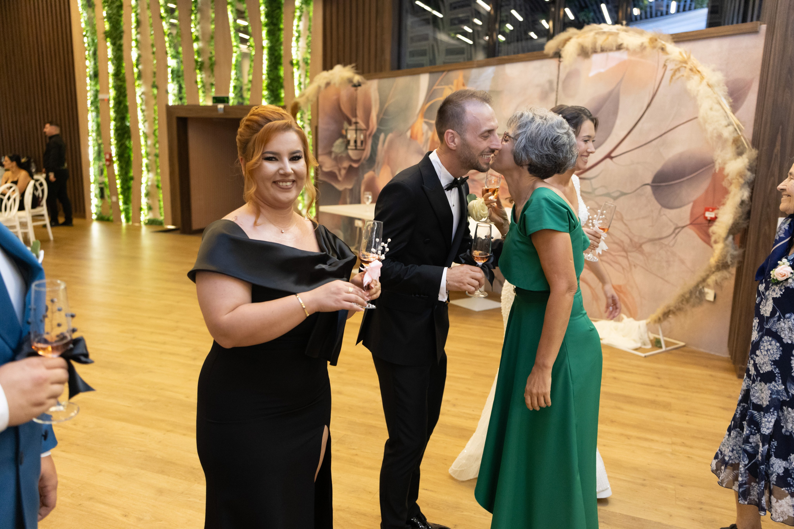 Costi & Madalina. Fotograf de nunta — Ionut Belea dar si evenimente corporate din Romania