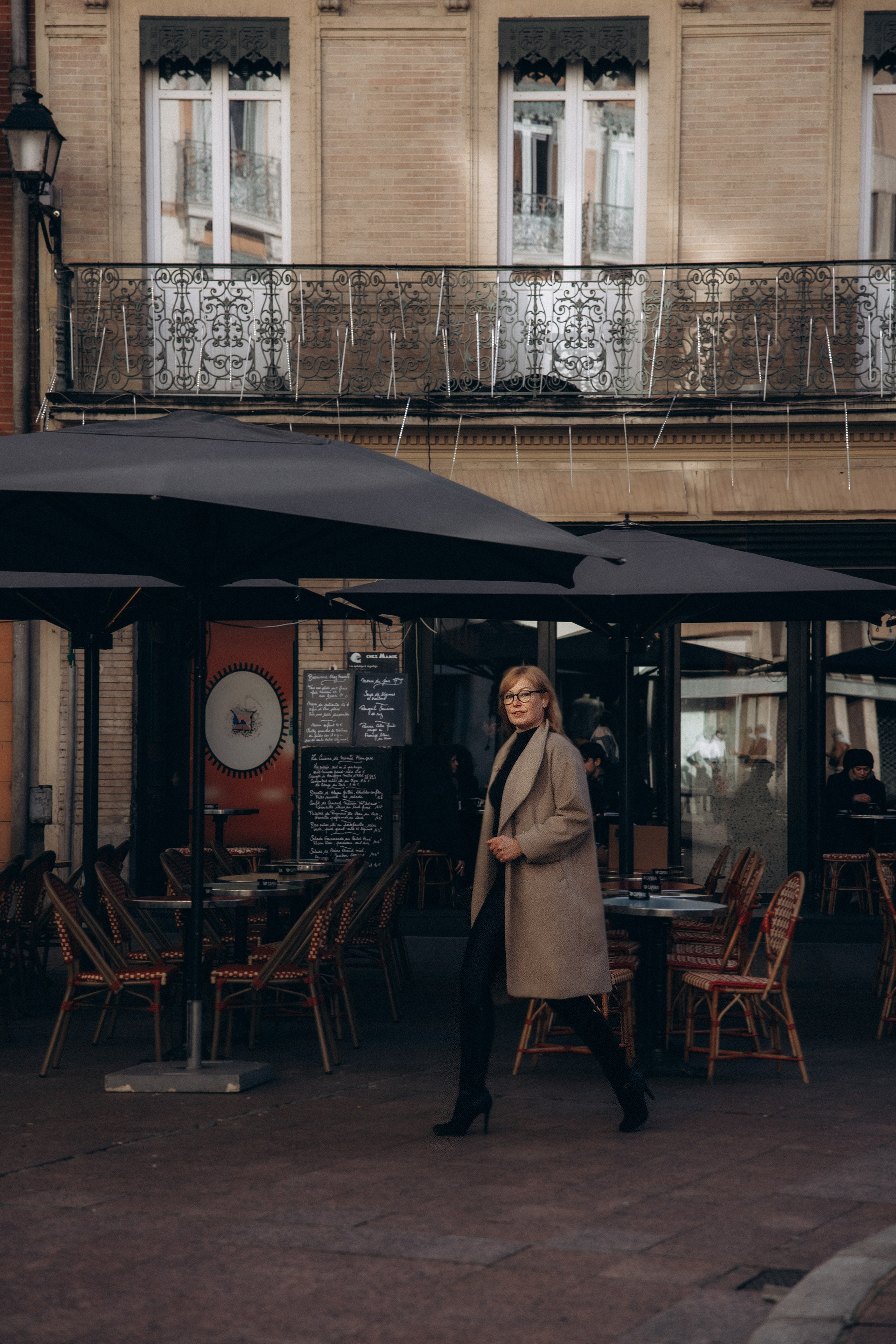 Content photo session in Toulouse. Eugenie Smirnova — wedding, corporate and lifestyle photographer in Toulouse and Southwest France