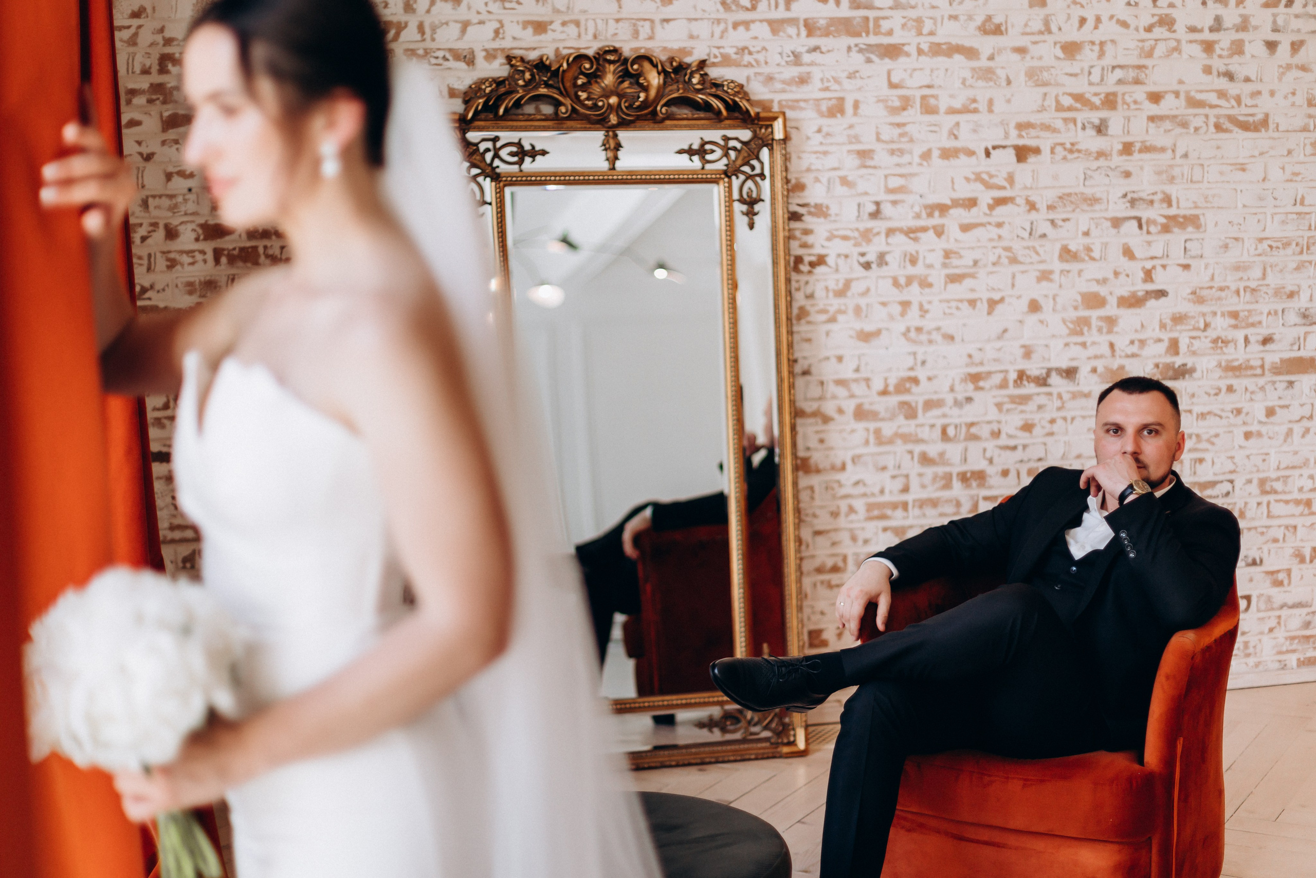 White Wedding. Wedding and Family Photograph