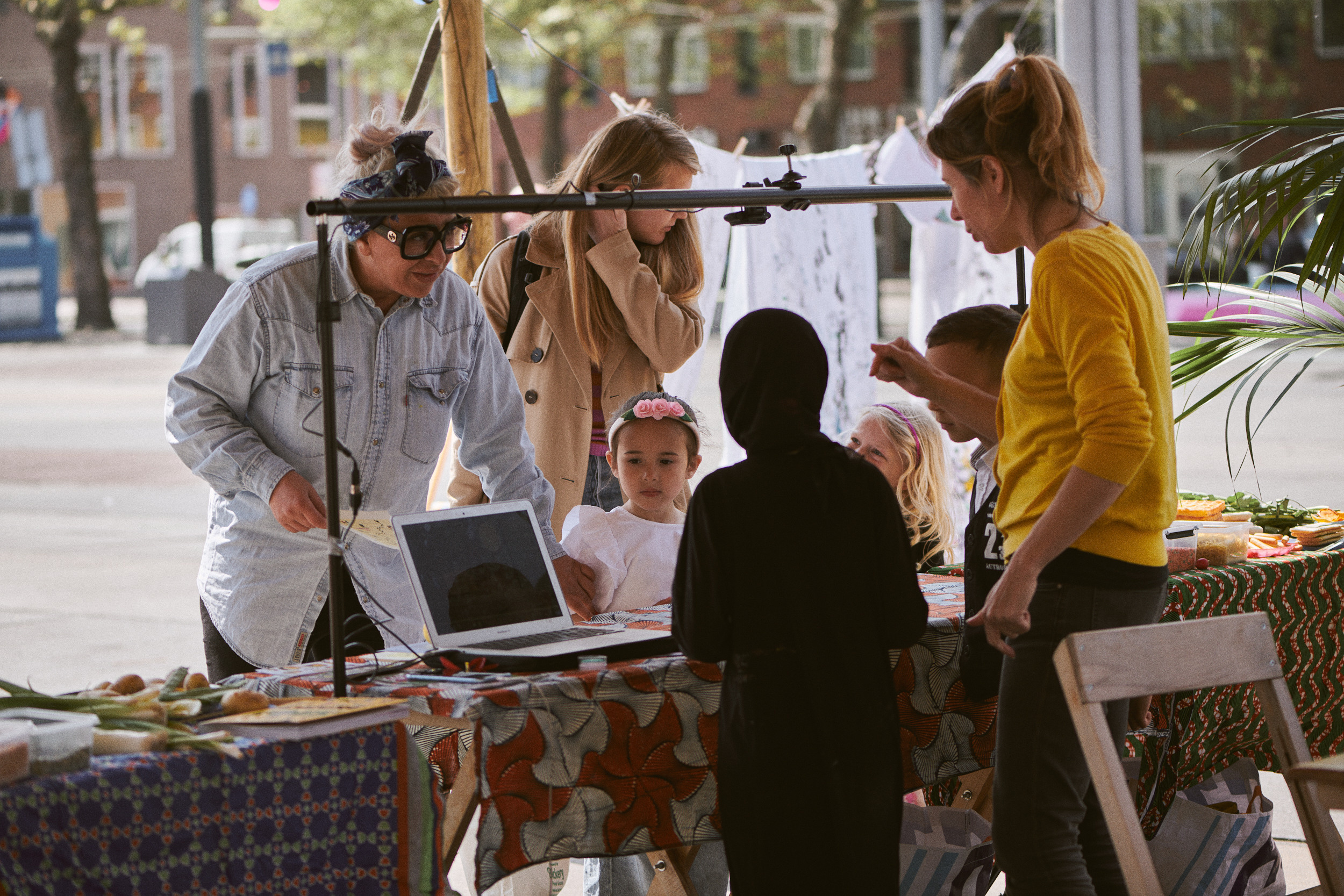 Documentary photoshoot of Maydan Festival 2022. Portrait Photographer in Brussels & Amsterdam — Victoria Ushkanova