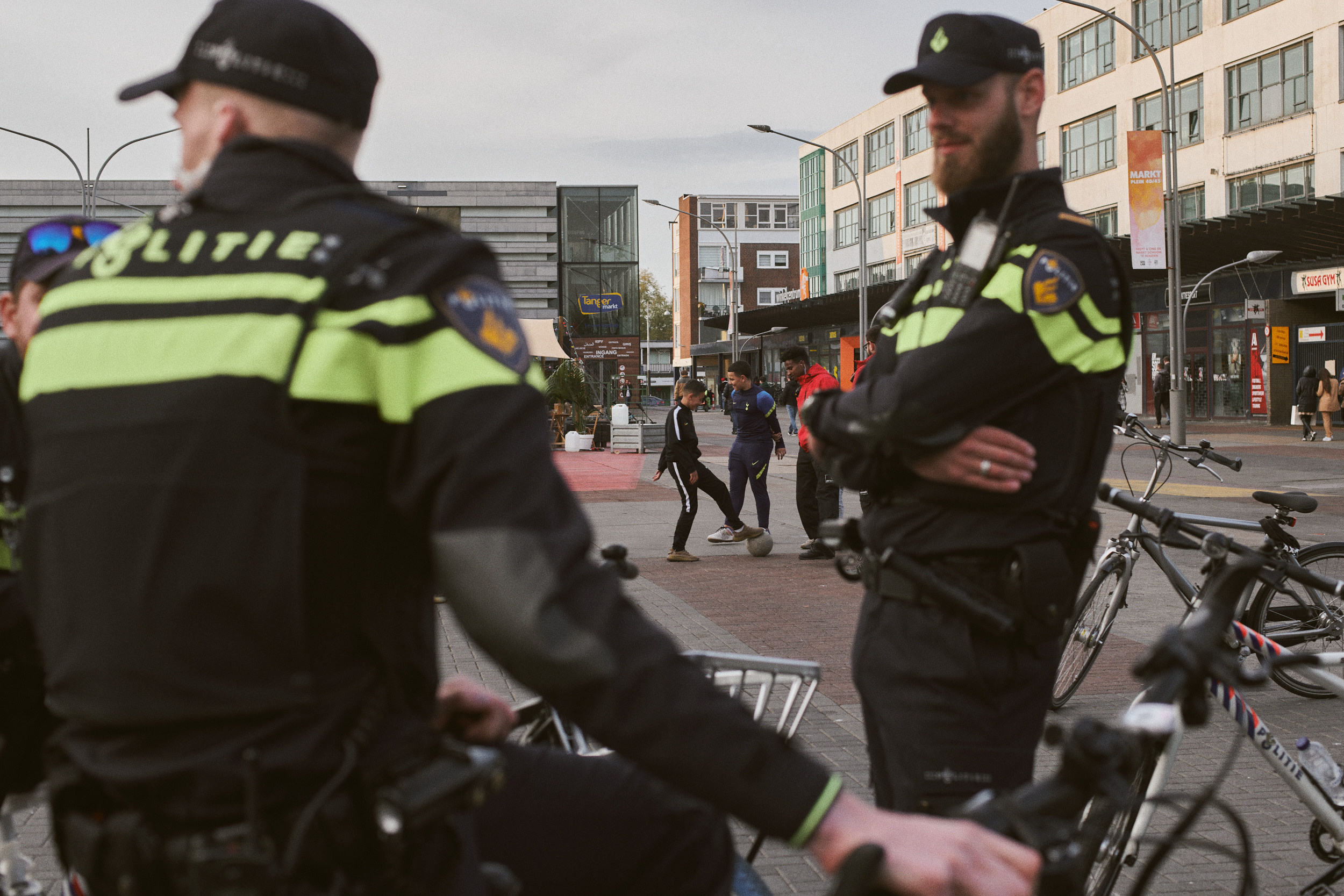 Documentary photoshoot of Maydan Festival 2022. Portrait Photographer in Brussels & Amsterdam — Victoria Ushkanova