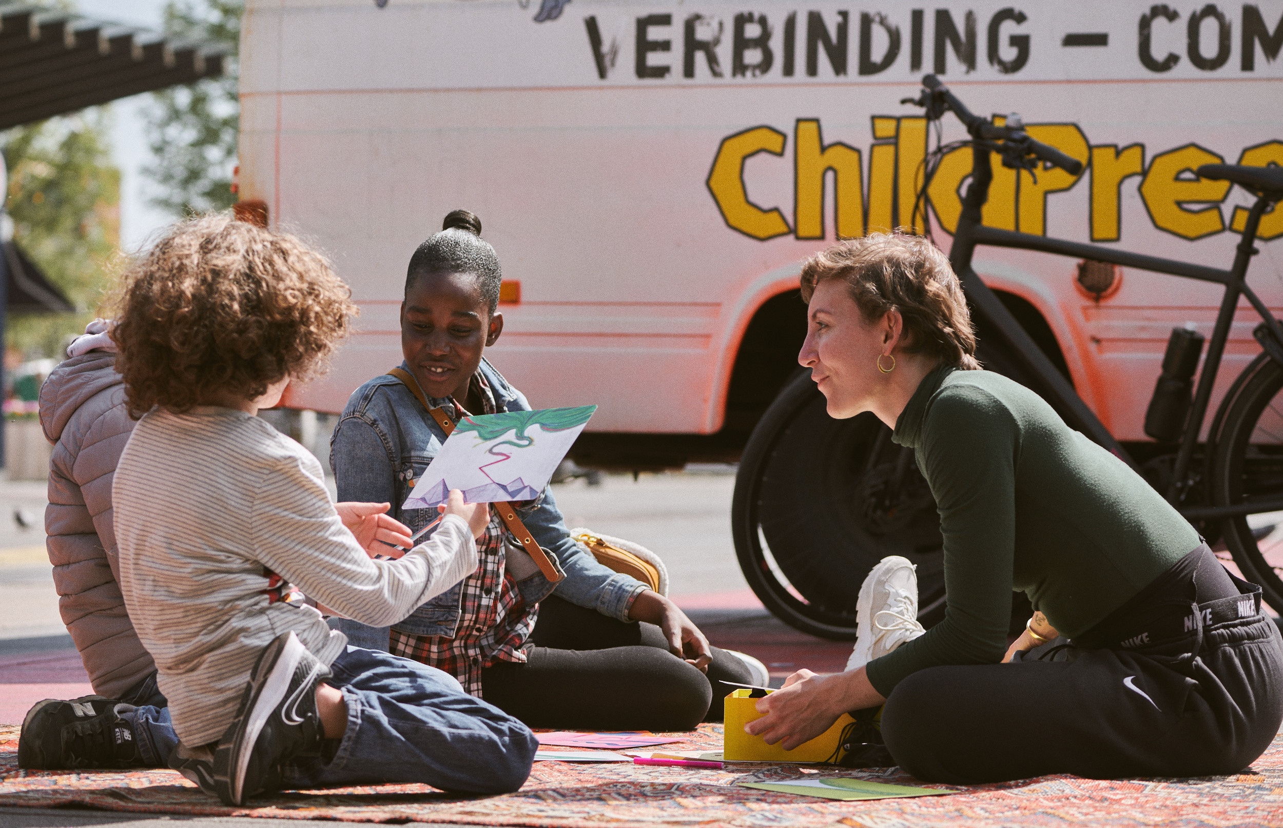 Documentary photoshoot of Maydan Festival 2022. Portrait Photographer in Brussels & Amsterdam — Victoria Ushkanova