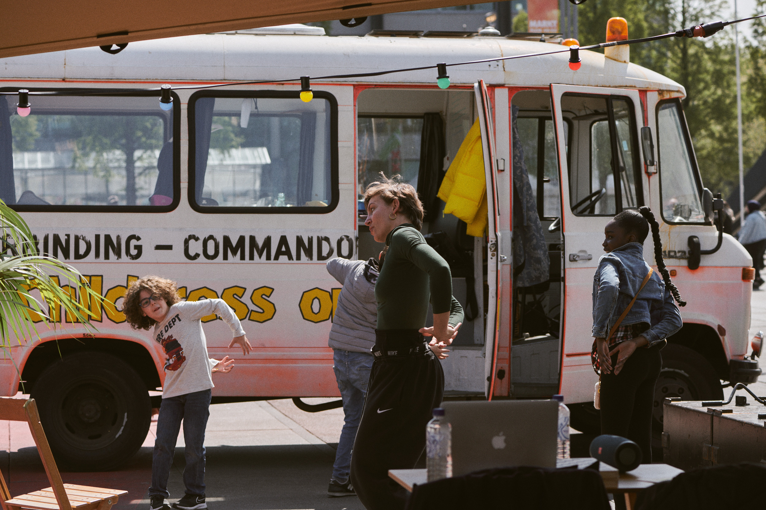 Documentary photoshoot of Maydan Festival 2022. Portrait Photographer in Brussels & Amsterdam — Victoria Ushkanova
