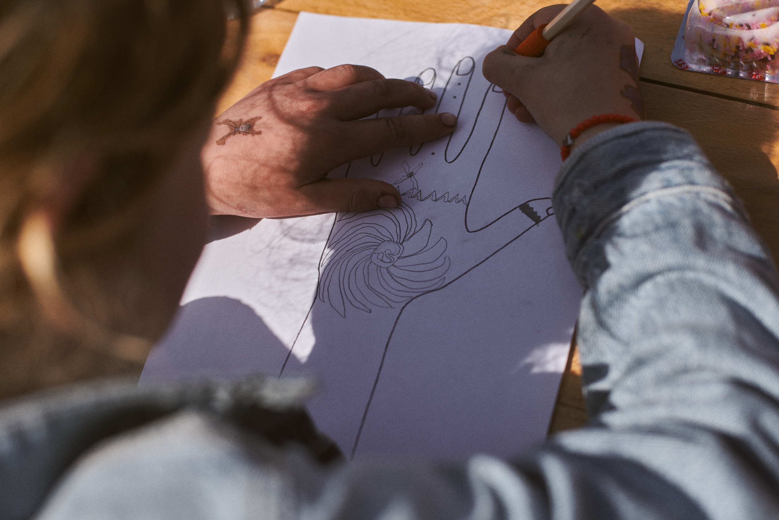 Documentary photoshoot of Maydan Festival 2022. Portrait Photographer in Brussels & Amsterdam — Victoria Ushkanova