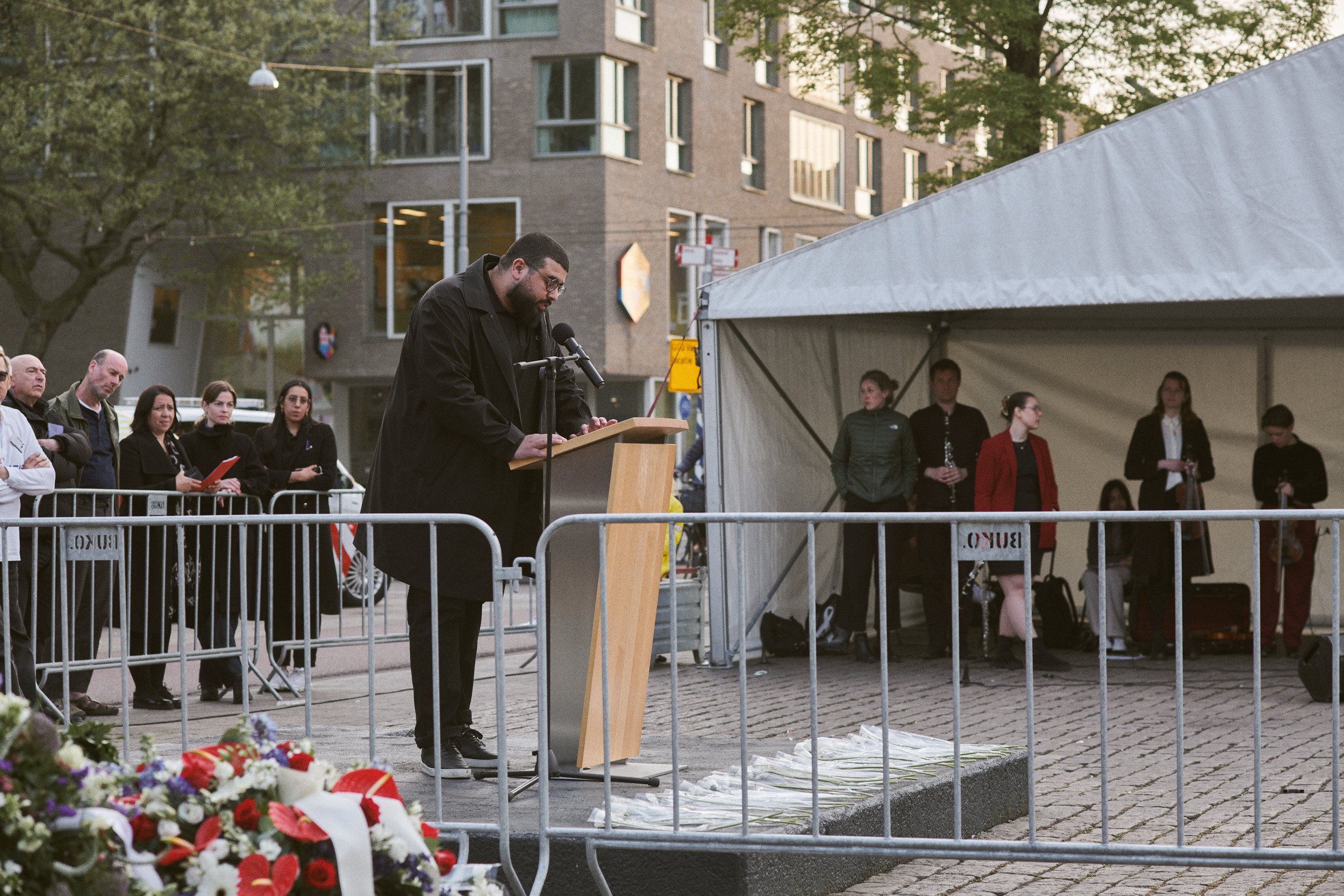 Documentary photoshoot of Maydan Festival 2022. Portrait Photographer in Brussels & Amsterdam — Victoria Ushkanova