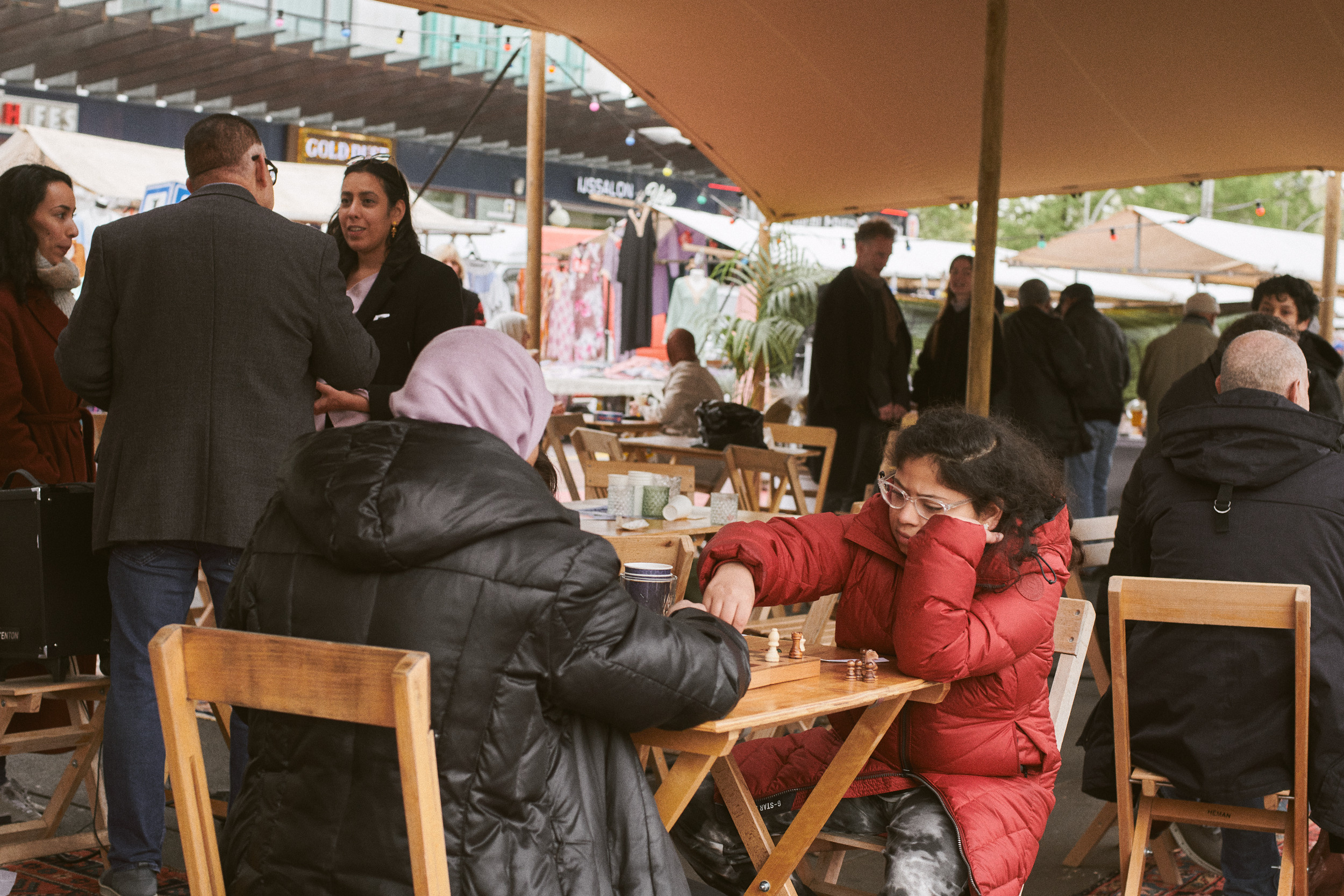 Documentary photoshoot of Maydan Festival 2022. Portrait Photographer in Brussels & Amsterdam — Victoria Ushkanova