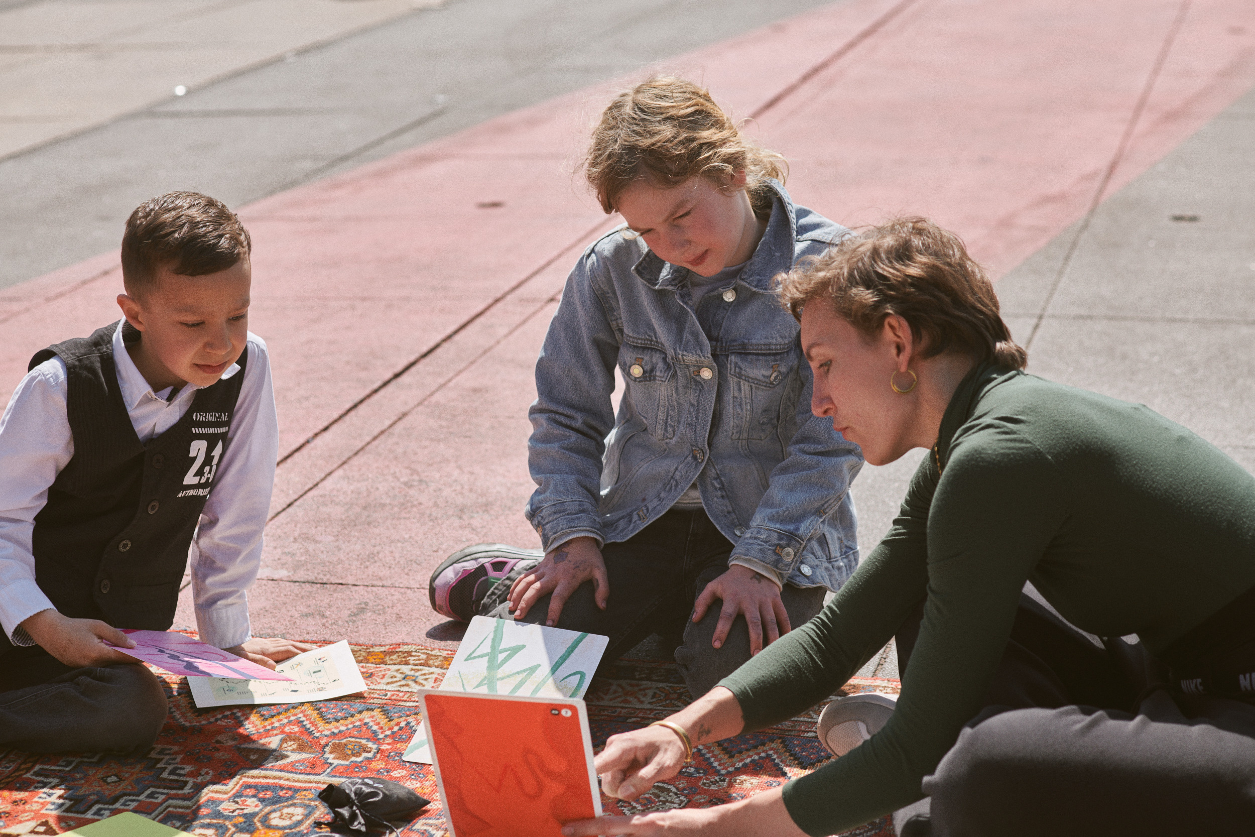 Documentary photoshoot of Maydan Festival 2022. Portrait Photographer in Brussels & Amsterdam — Victoria Ushkanova