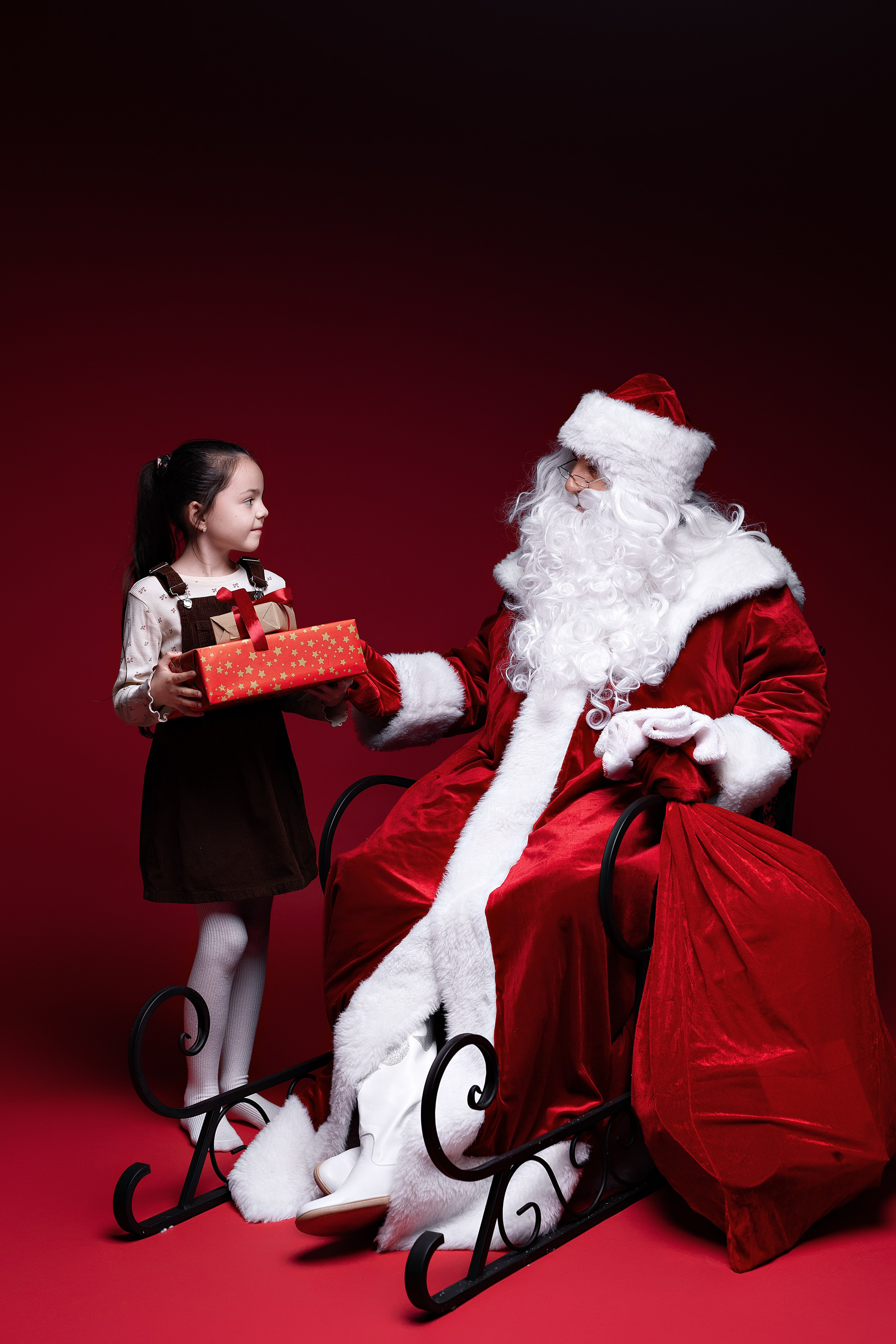 Mit Weihnachtsmann. Kinder- & Familienfotograf in Gaildorf und Umgebung Valentina Vogel