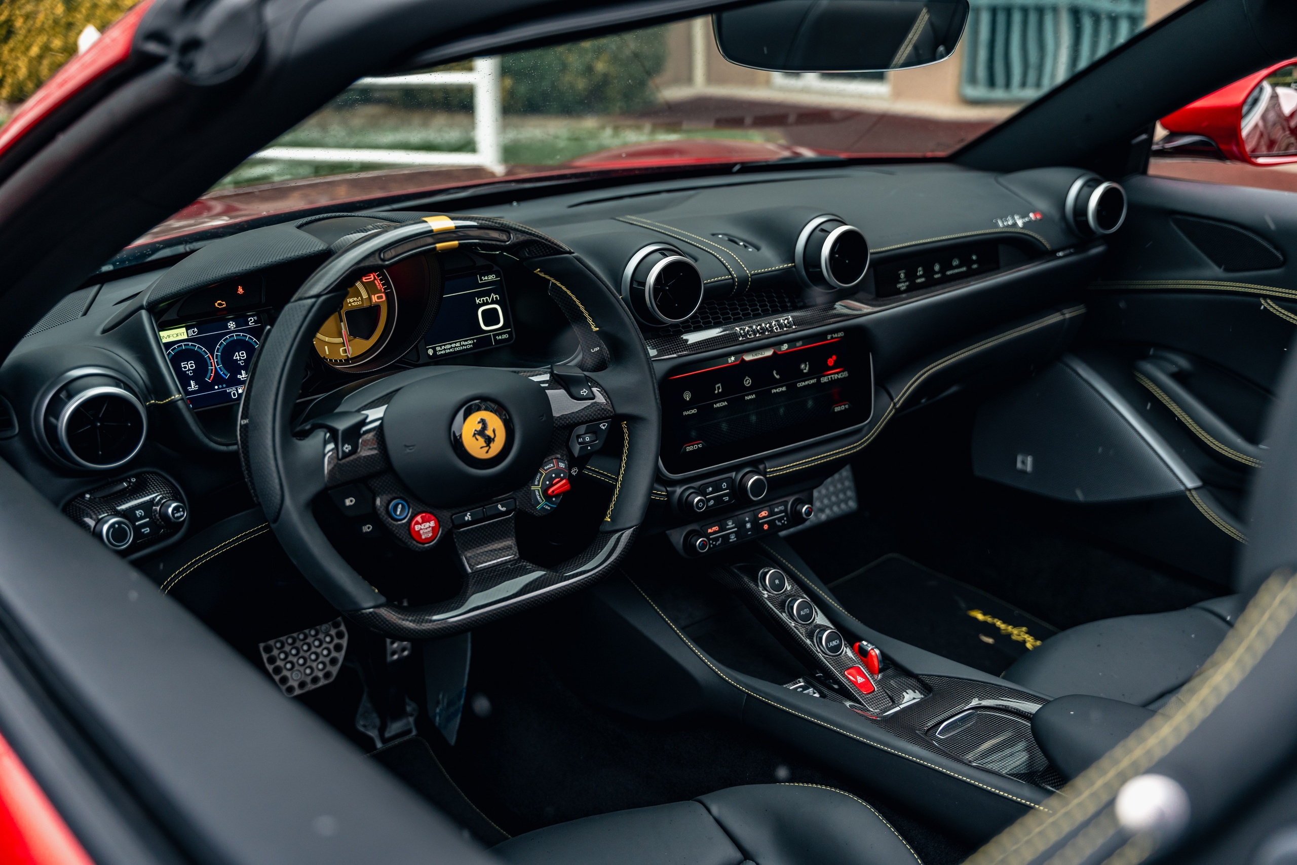 Ferrari Portofino M. Photographe de voitures à Paris — Vitalii Motruk