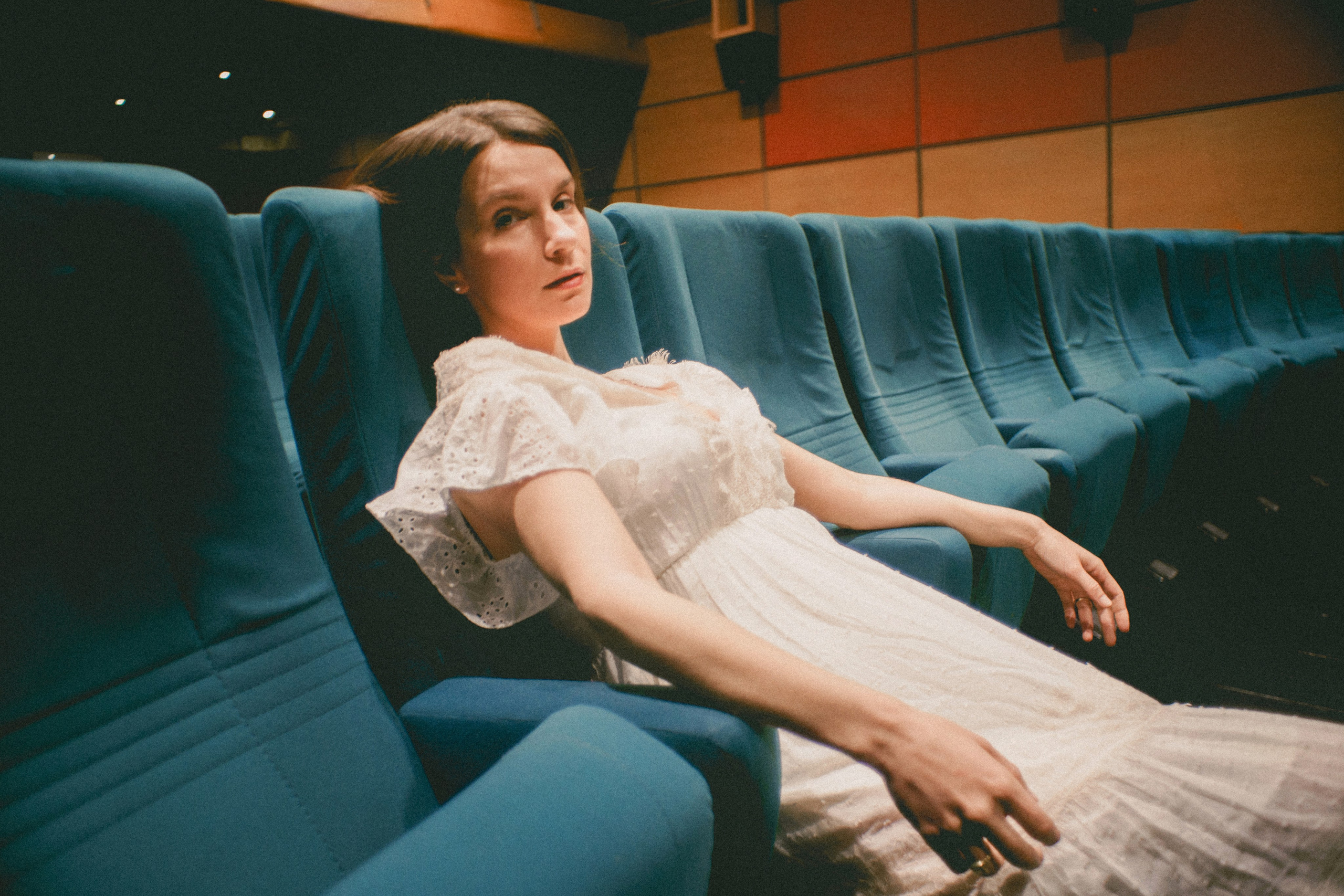 Parallels Photo project with Alina and Eleni. Photographer in Greece Kristina